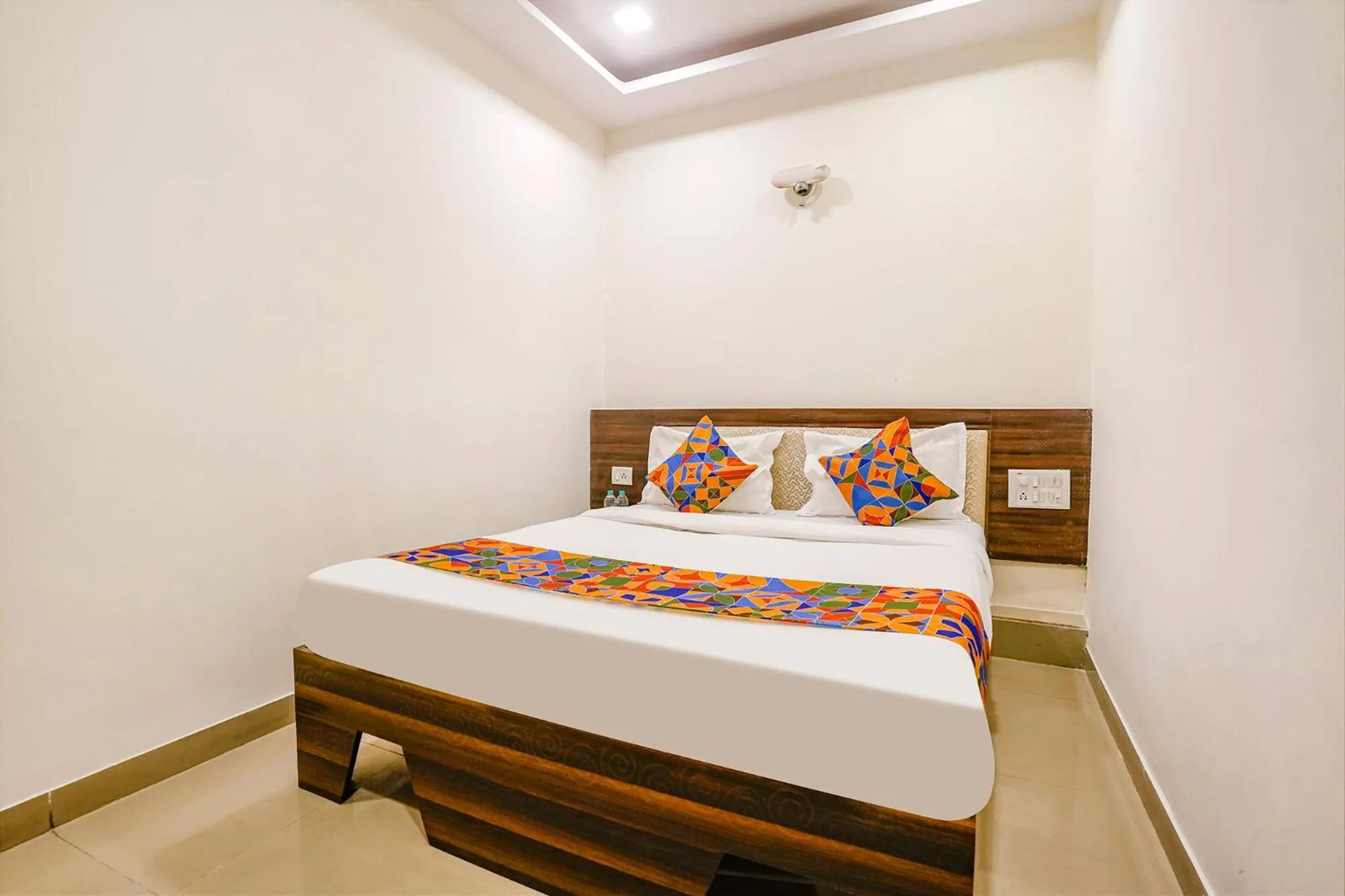 Bed in Super OYO Hotel O Accore Inn
