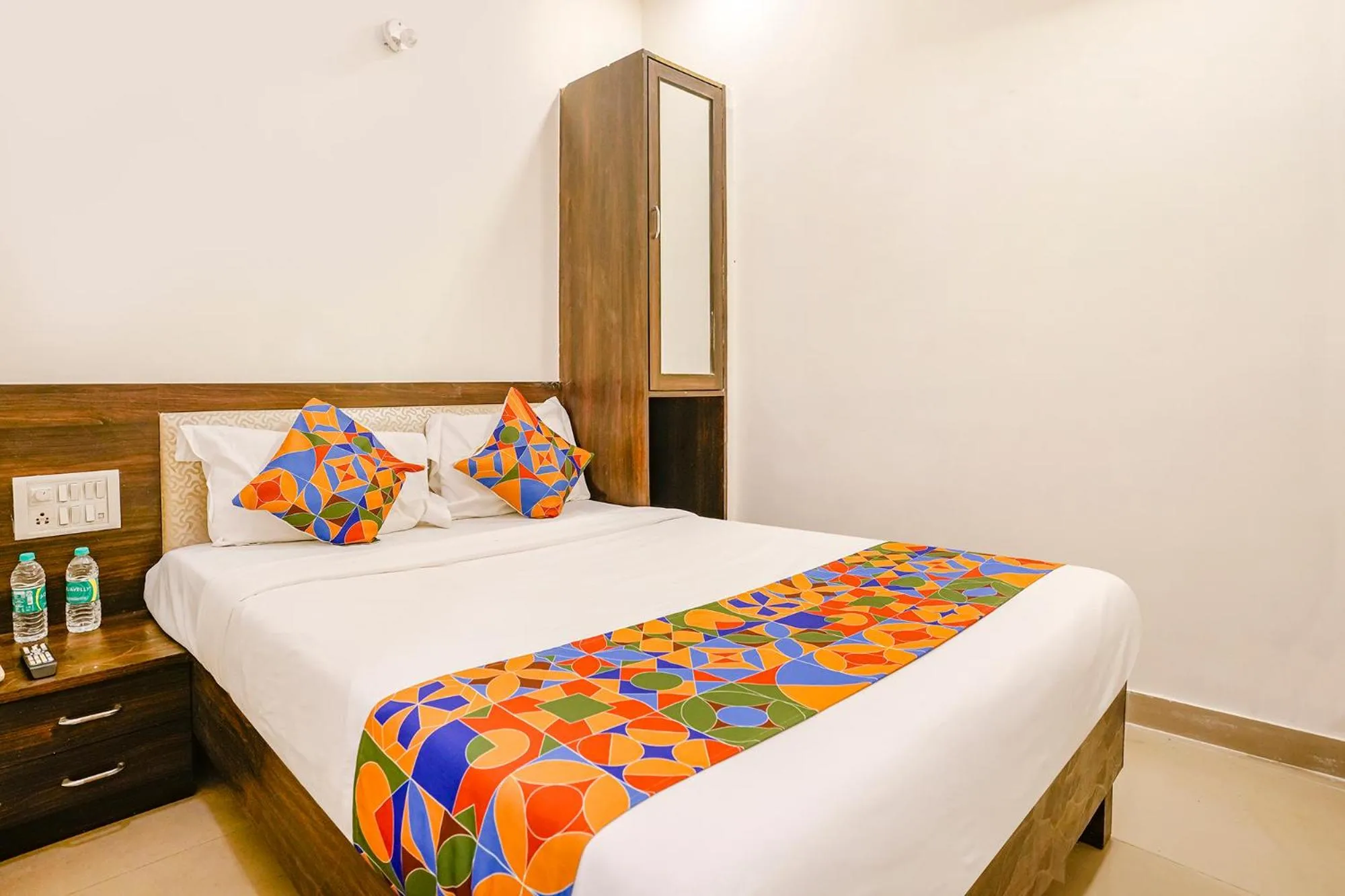 Bed in Super OYO Hotel O Accore Inn
