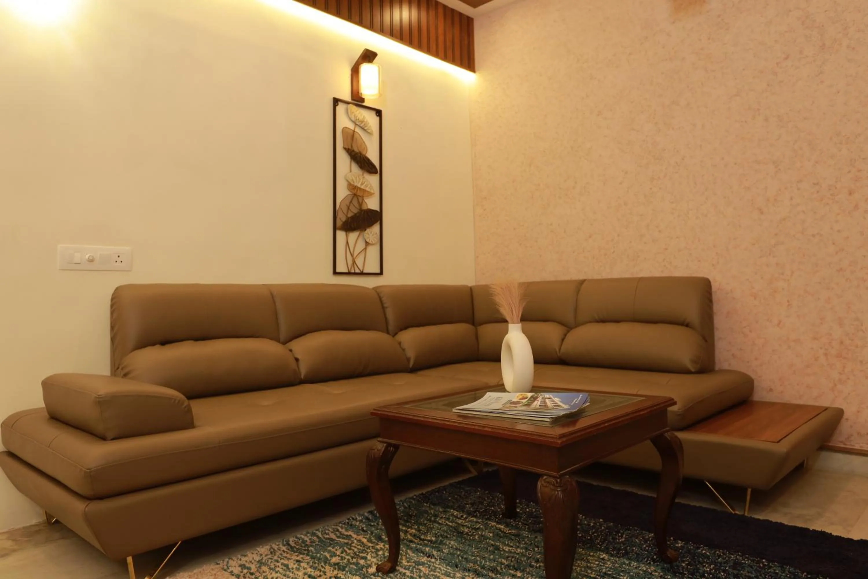 Liwa Tower Hotel & Business Center