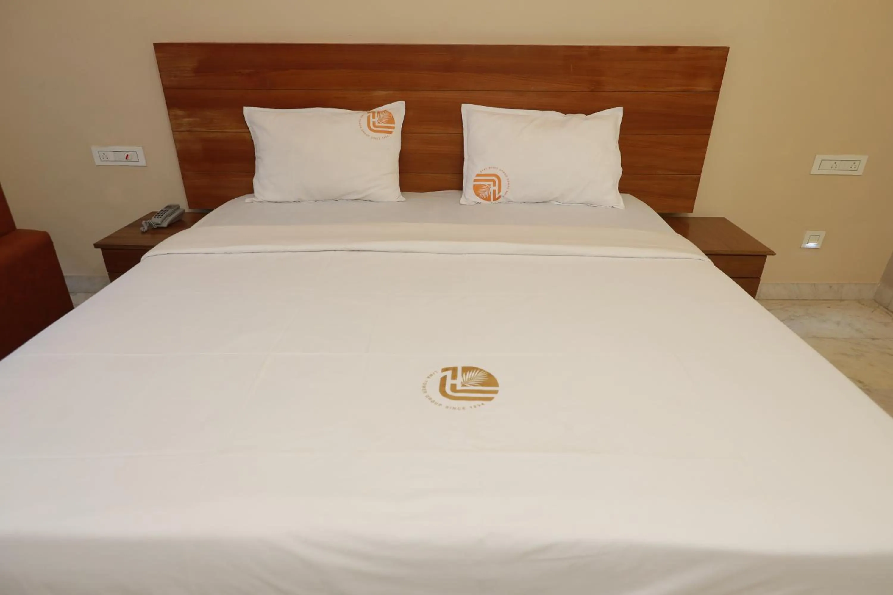 Bed in Liwa Tower Hotel & Business Center