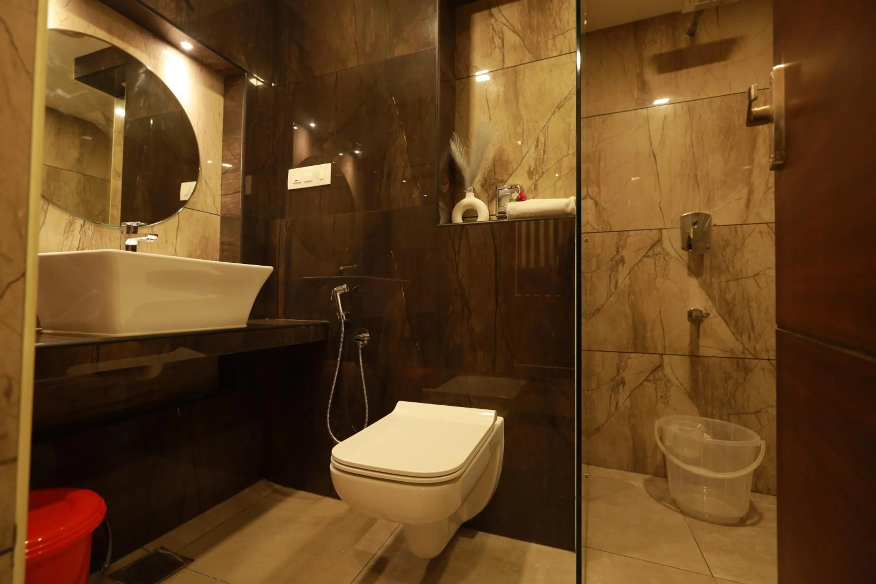 Liwa Tower Hotel & Business Center