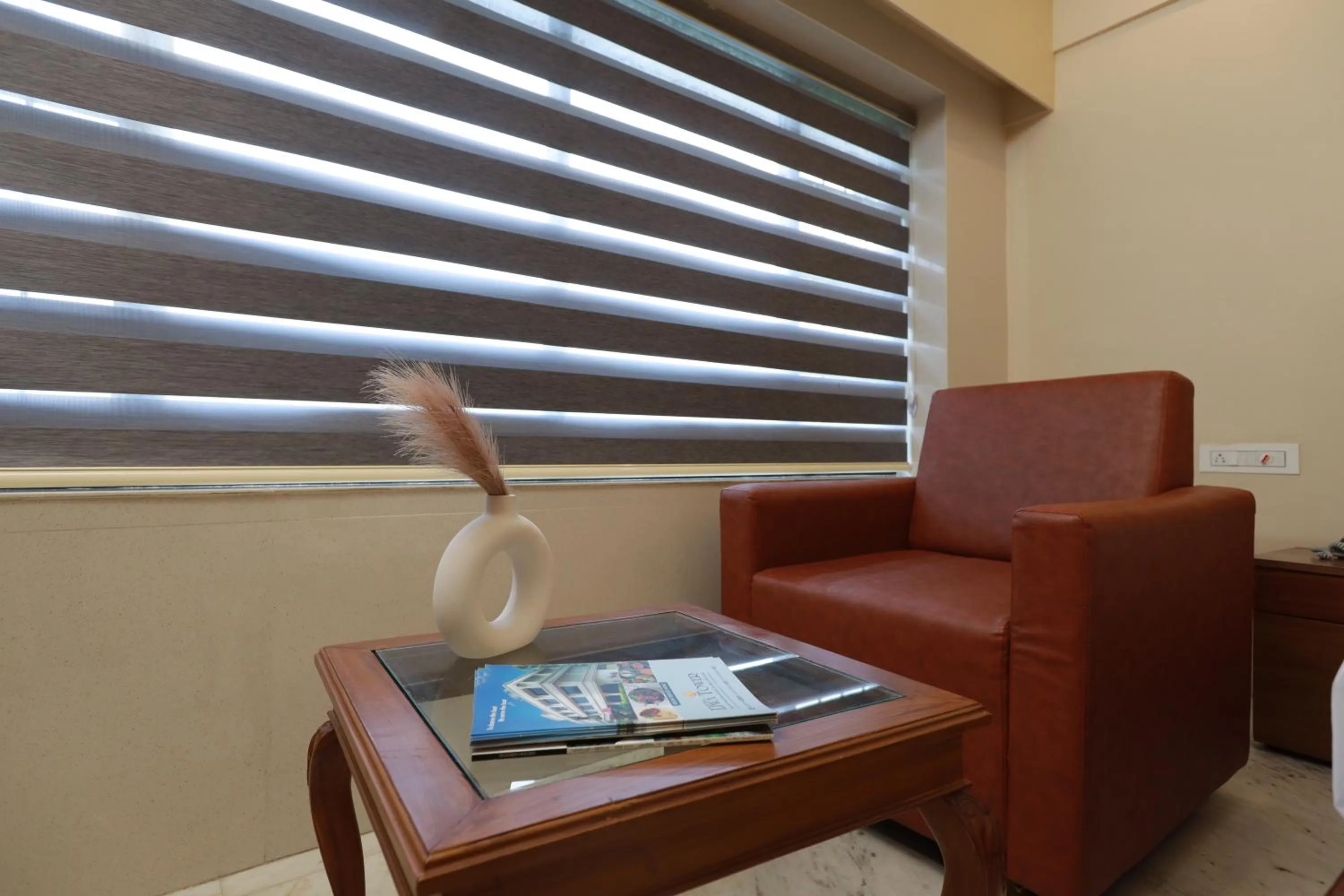 Liwa Tower Hotel & Business Center