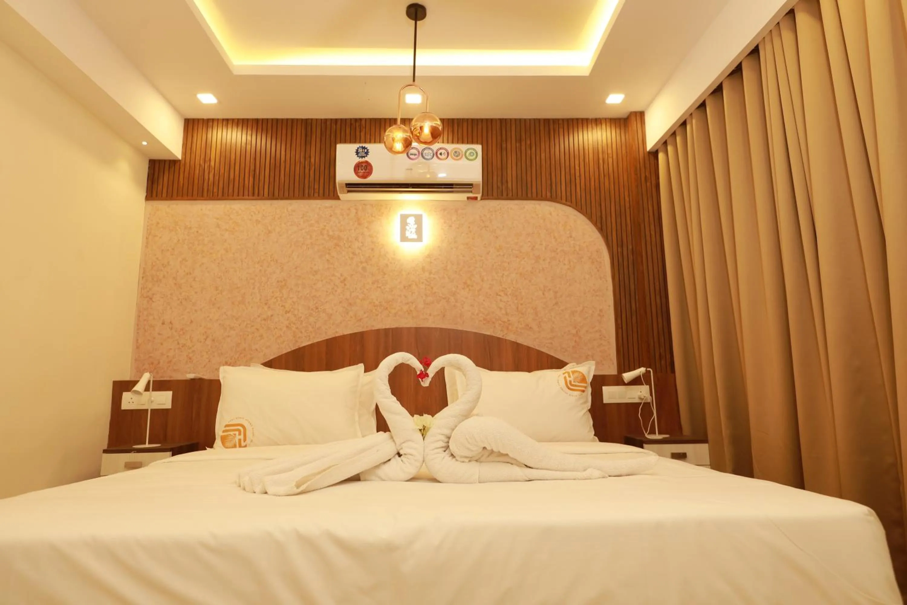 Bed in Liwa Tower Hotel & Business Center