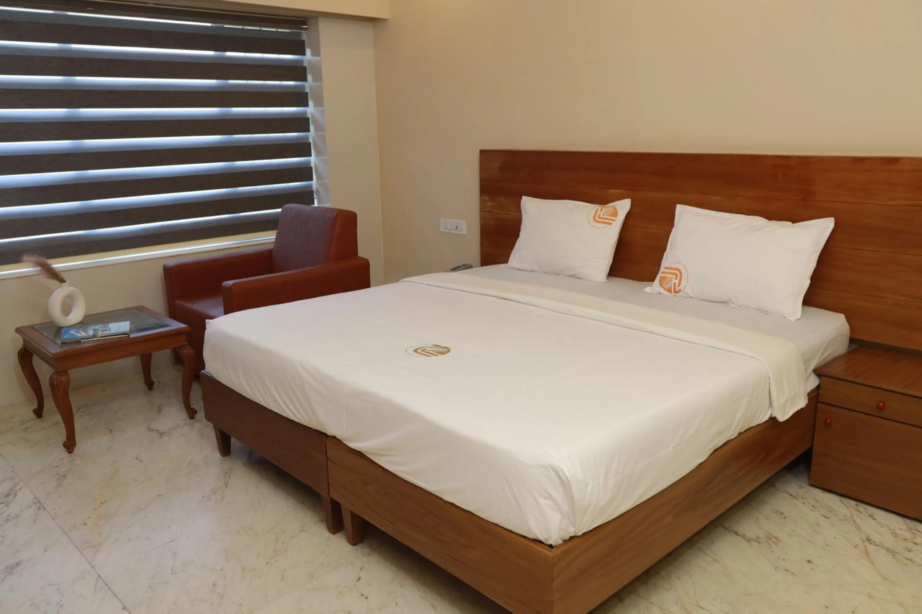 Bed in Liwa Tower Hotel & Business Center
