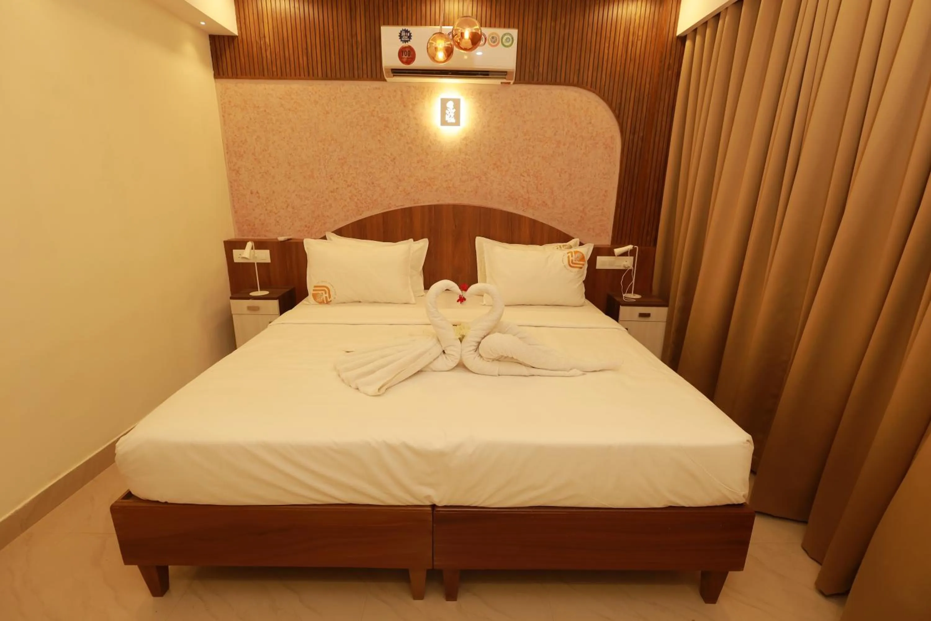 Bed in Liwa Tower Hotel & Business Center