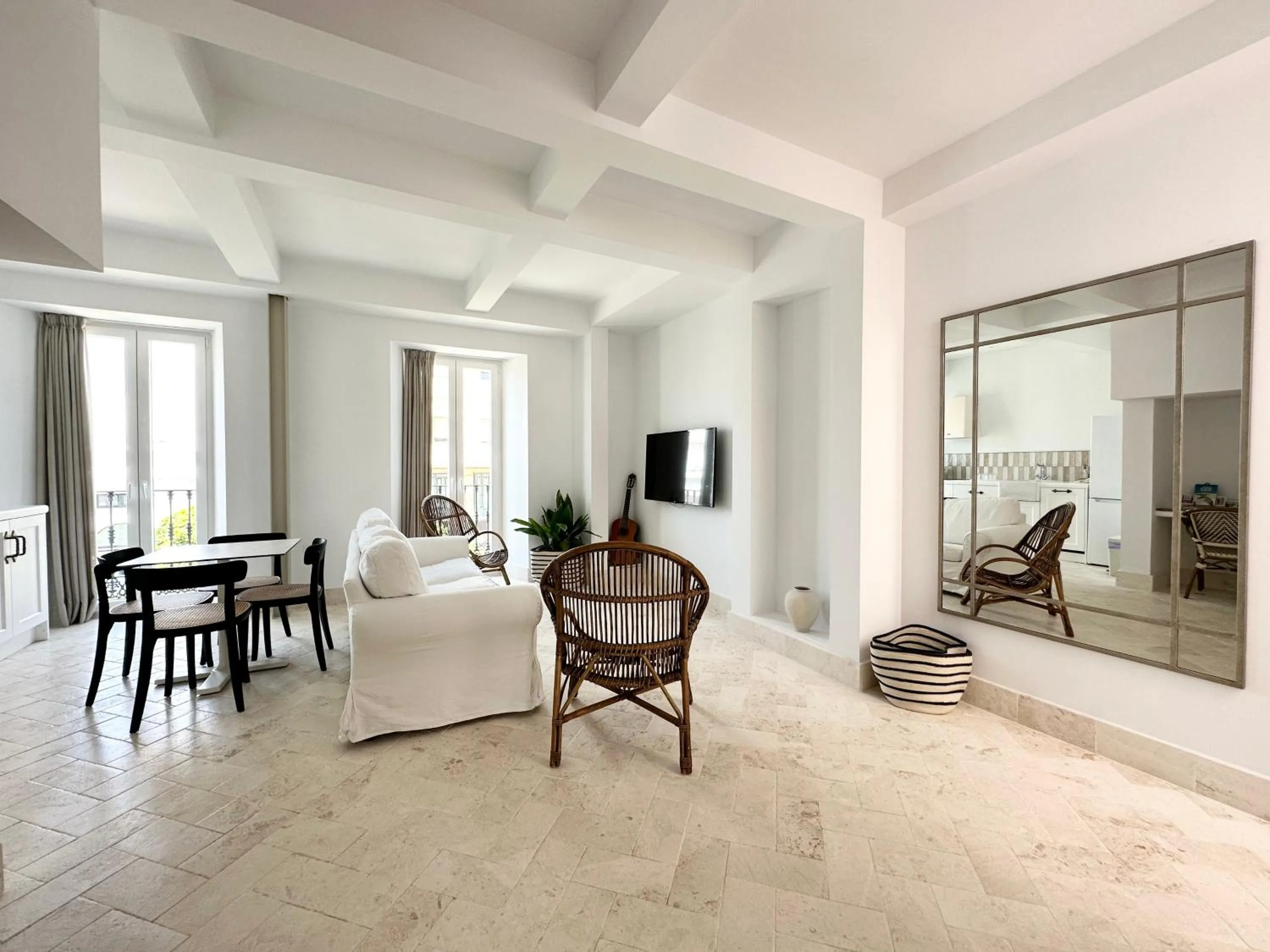 Apartamento dúplex con piscina privada en terraza