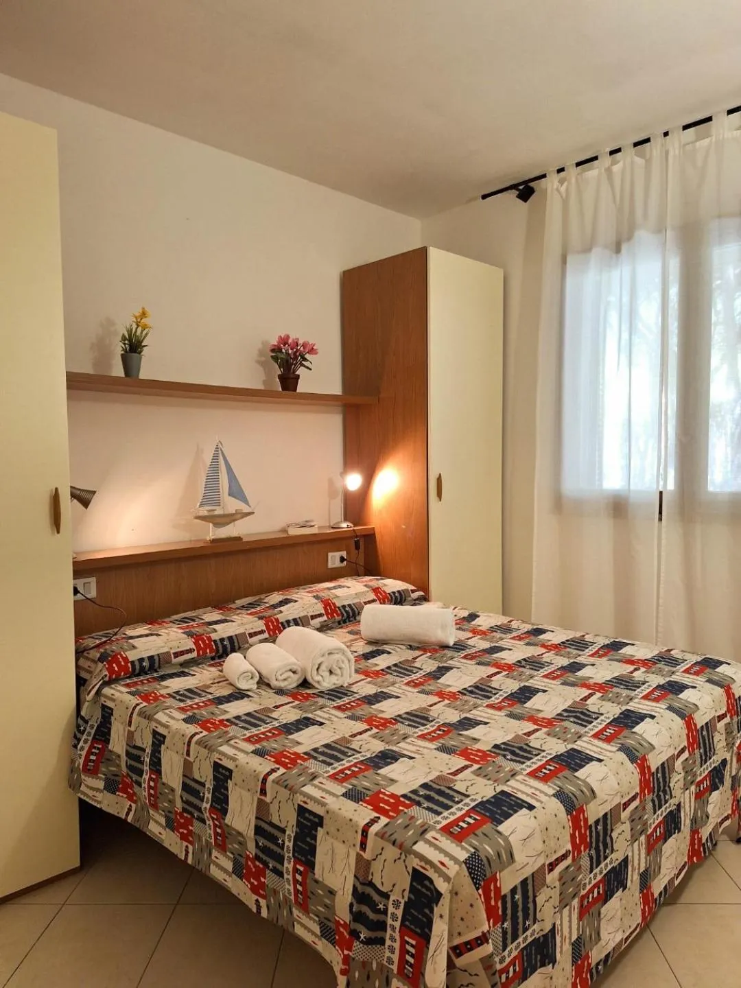 Photo of the whole room, Bed in Pineta Azzurra