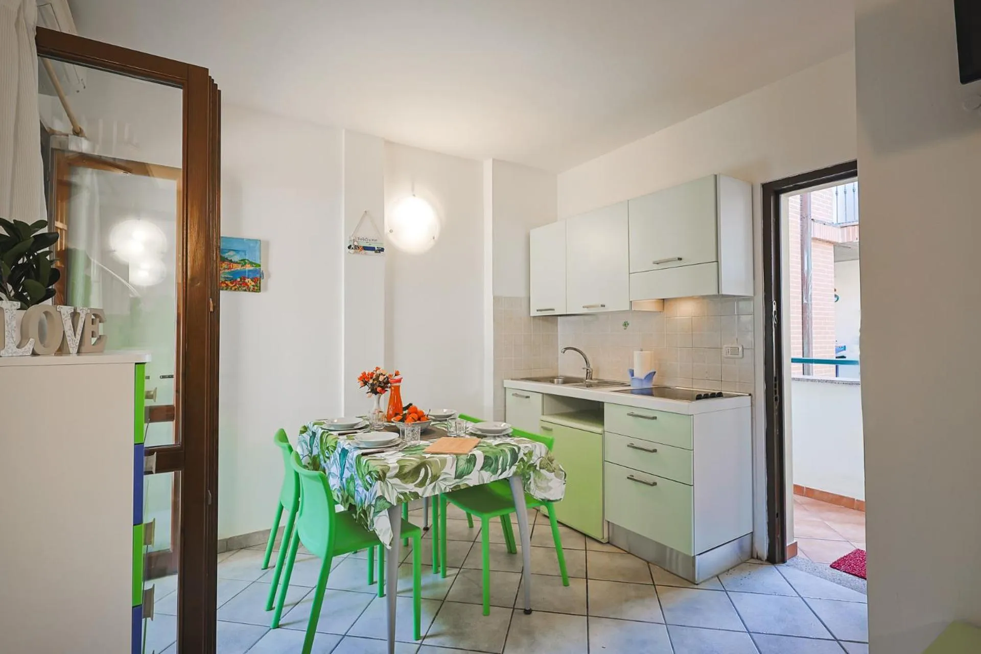 Dining area in Pineta Azzurra