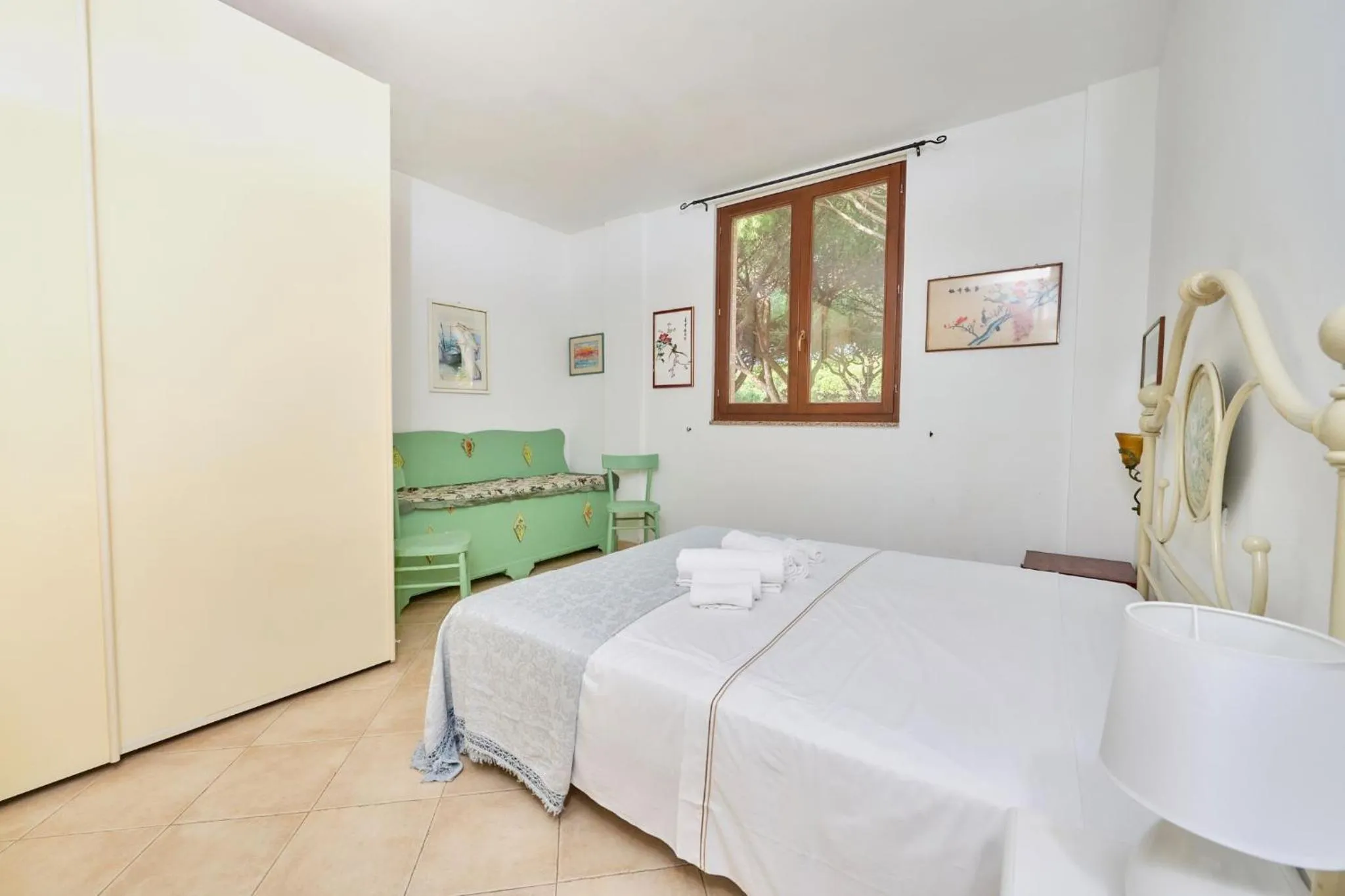 Bed in Pineta Azzurra