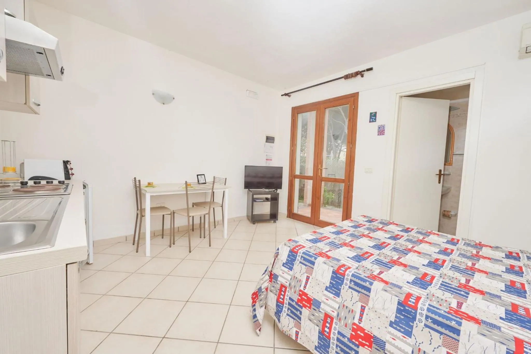 Bed in Pineta Azzurra