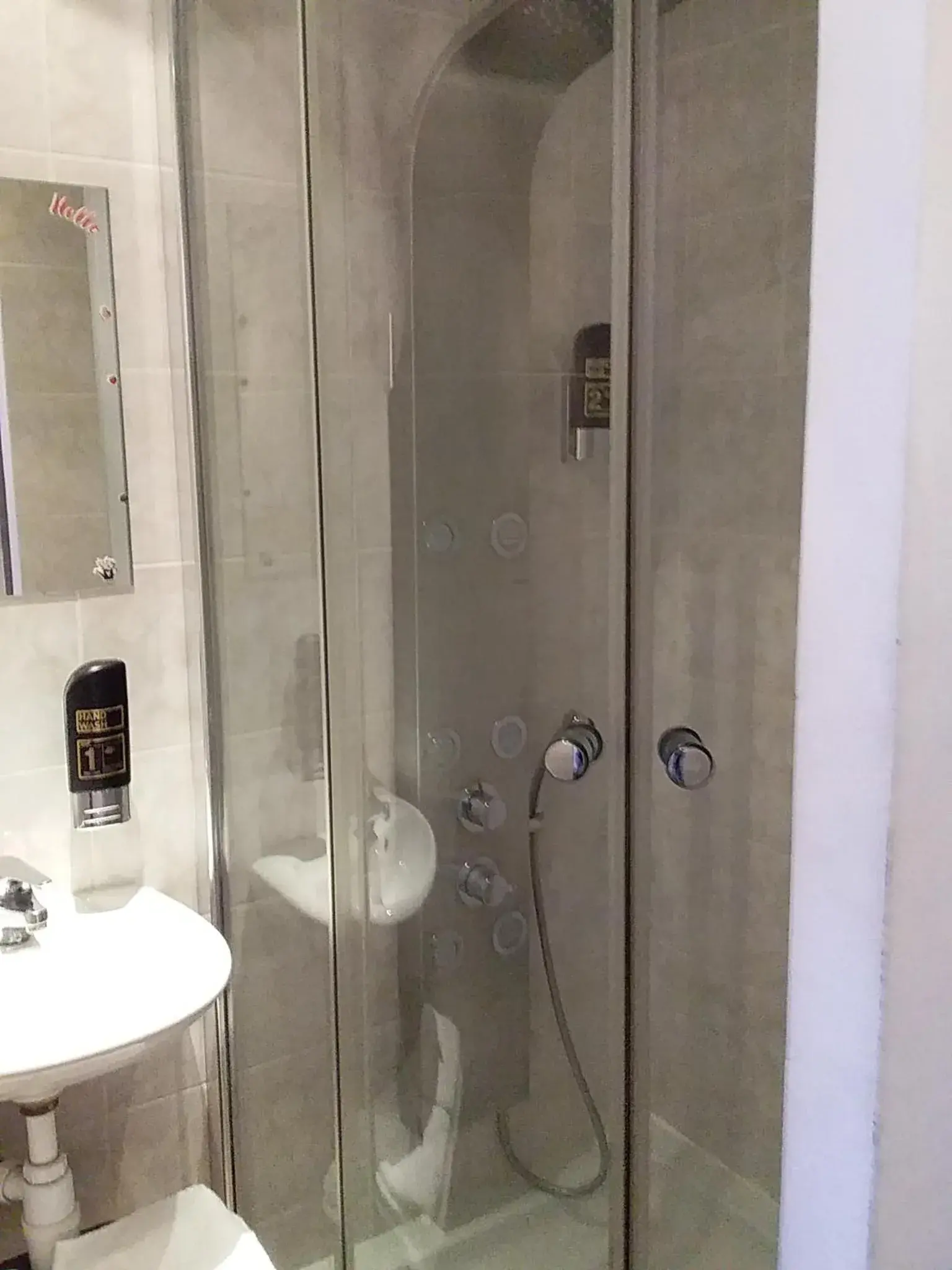 Standard Twin Room in Hotel Baan Standard Twin Room in Hotel Baan