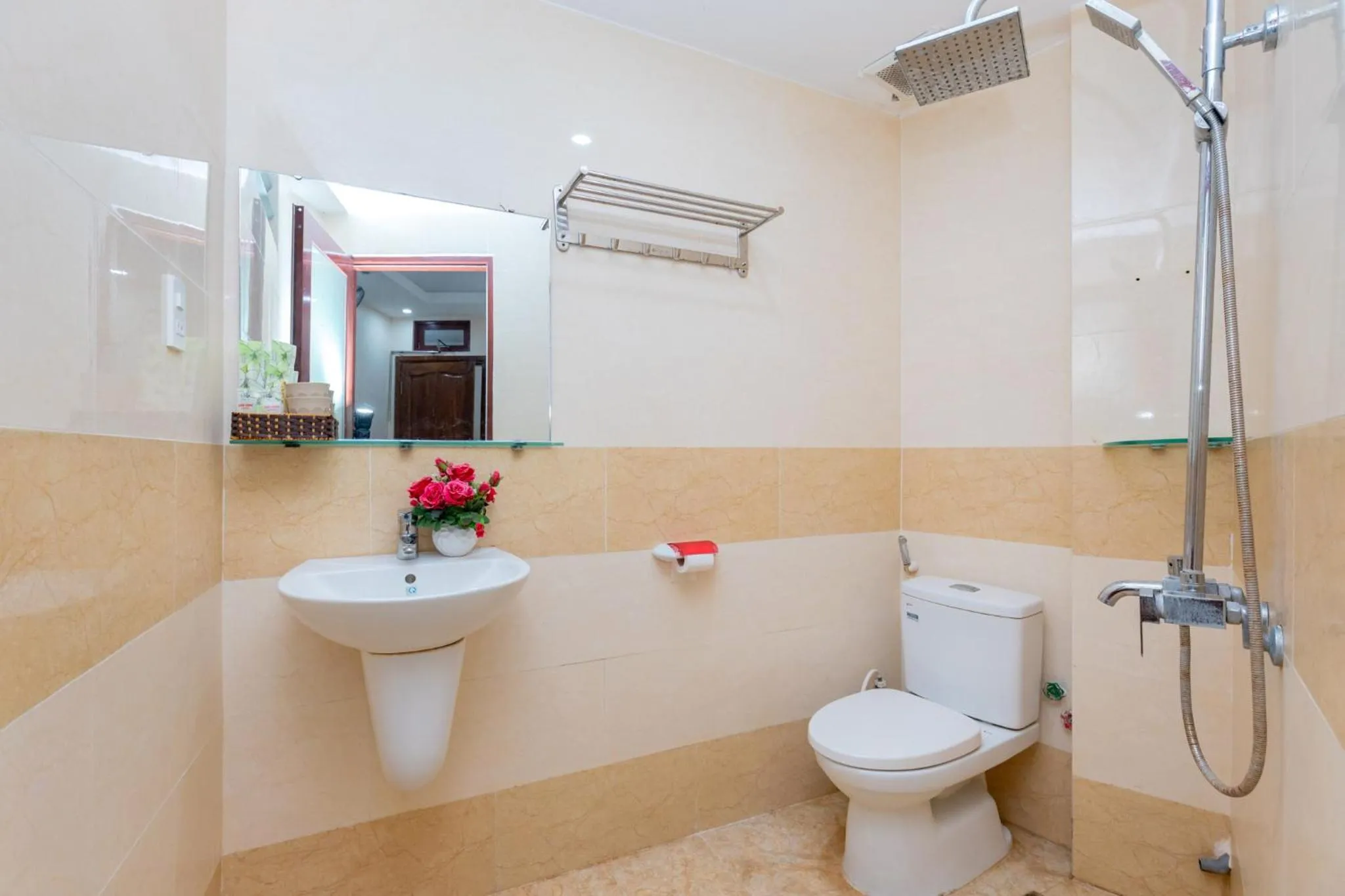 Shower in Biển Vàng Vũng Tàu Hotel