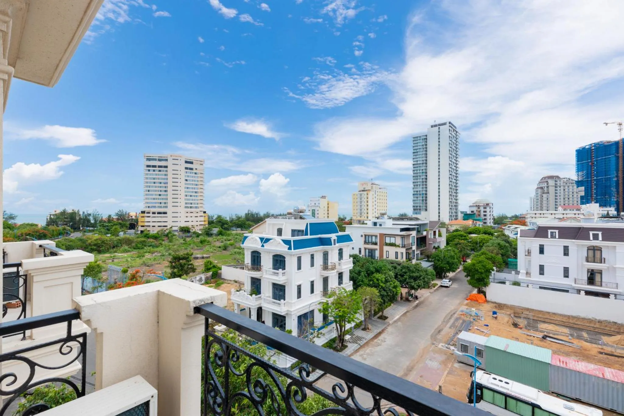 Day in Biển Vàng Vũng Tàu Hotel