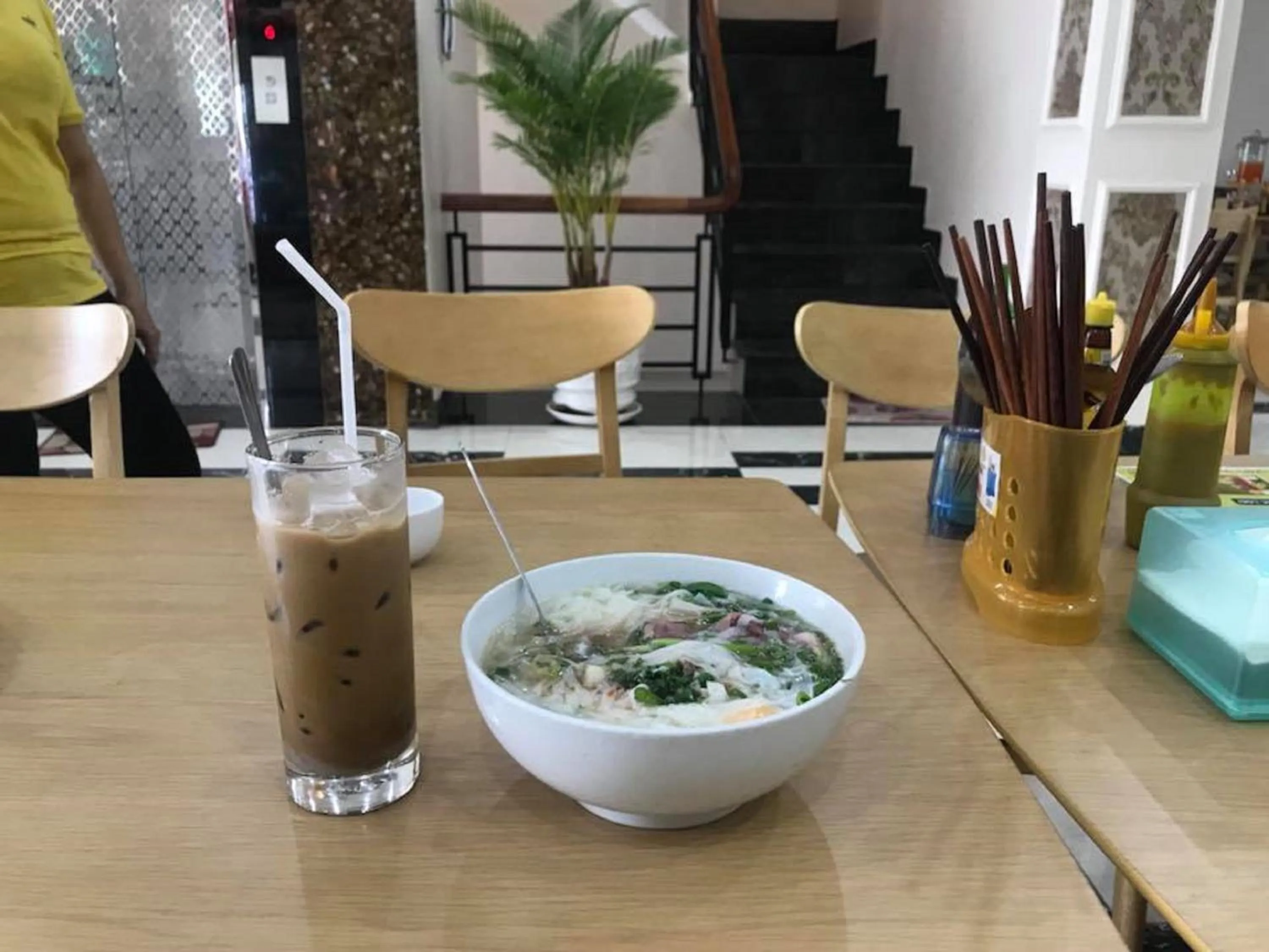 Food and drinks in Biển Vàng Vũng Tàu Hotel