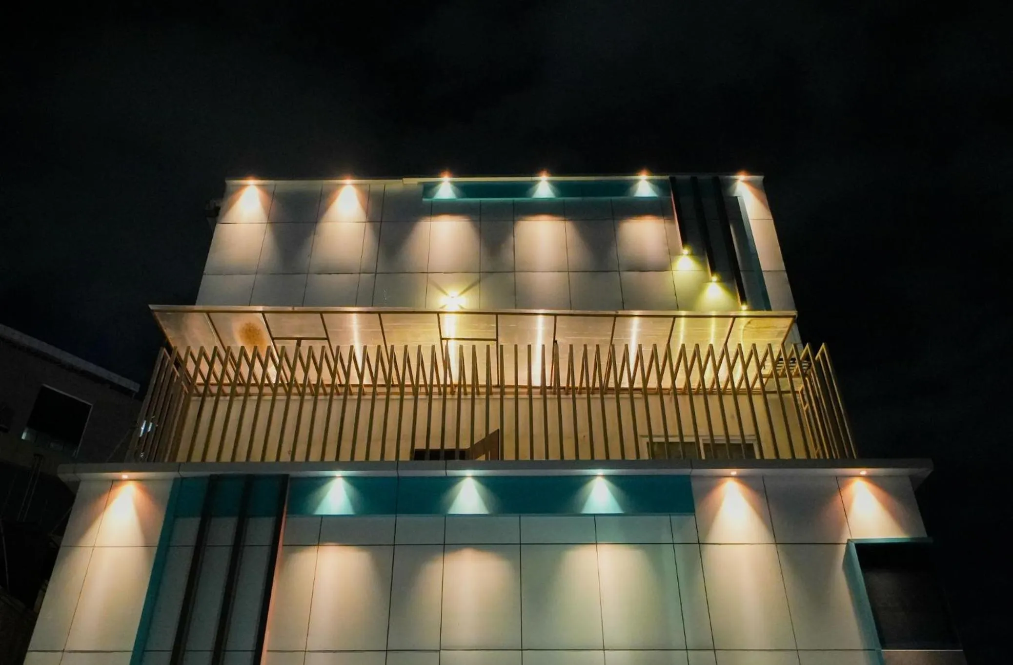 Property building in Zip by Spree Hotels Phoenix Marathahalli