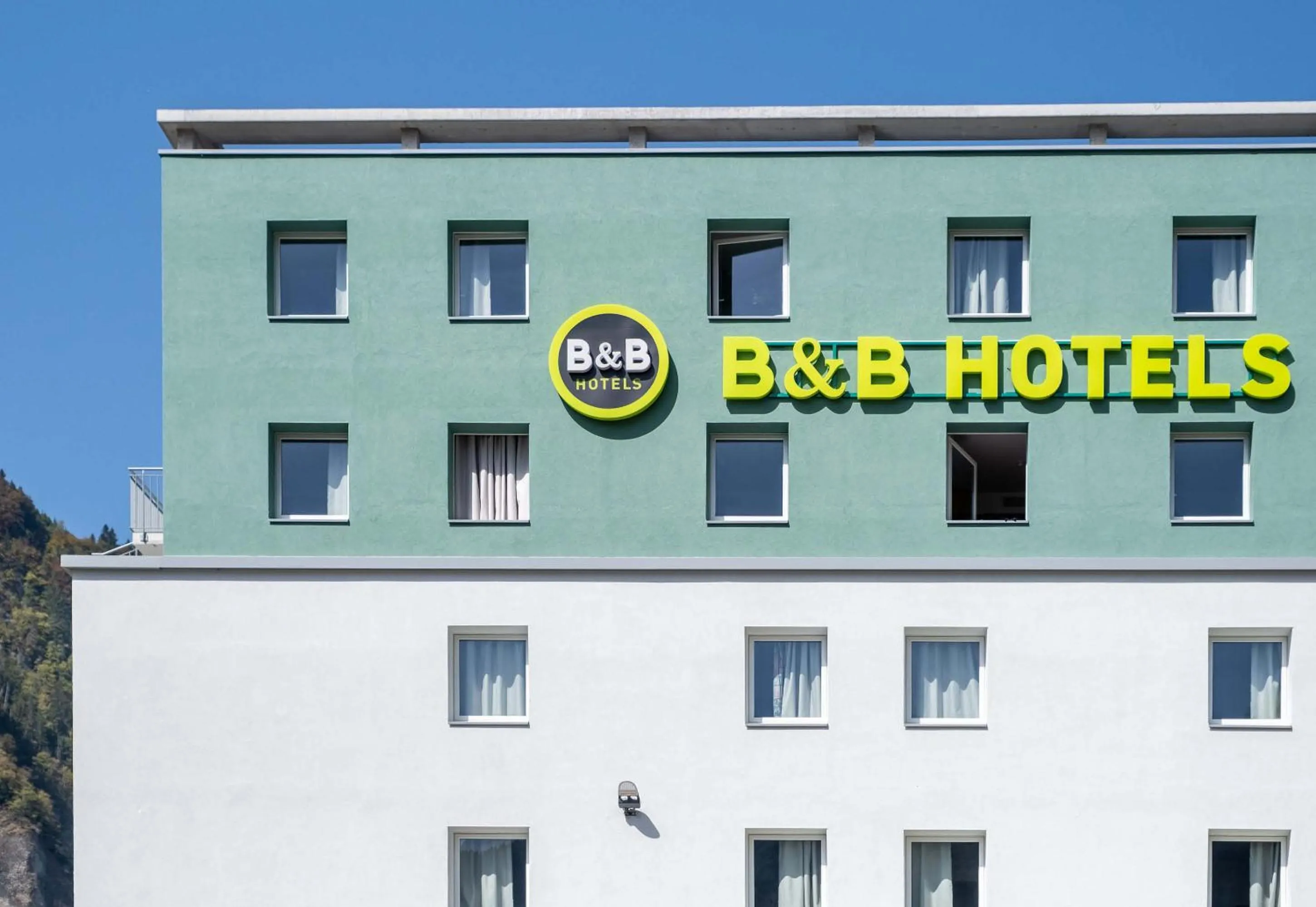 Property building in B&B HOTEL Cluses Sud