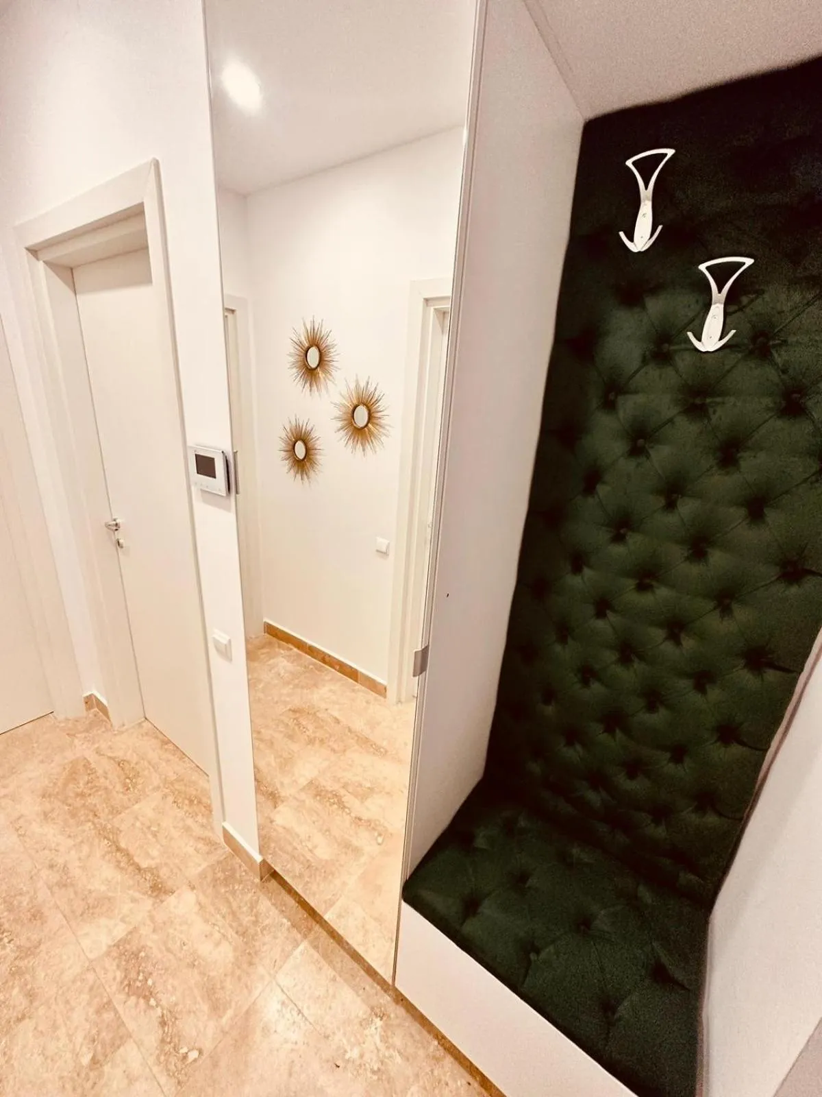 wardrobe in Avangarde Apartment