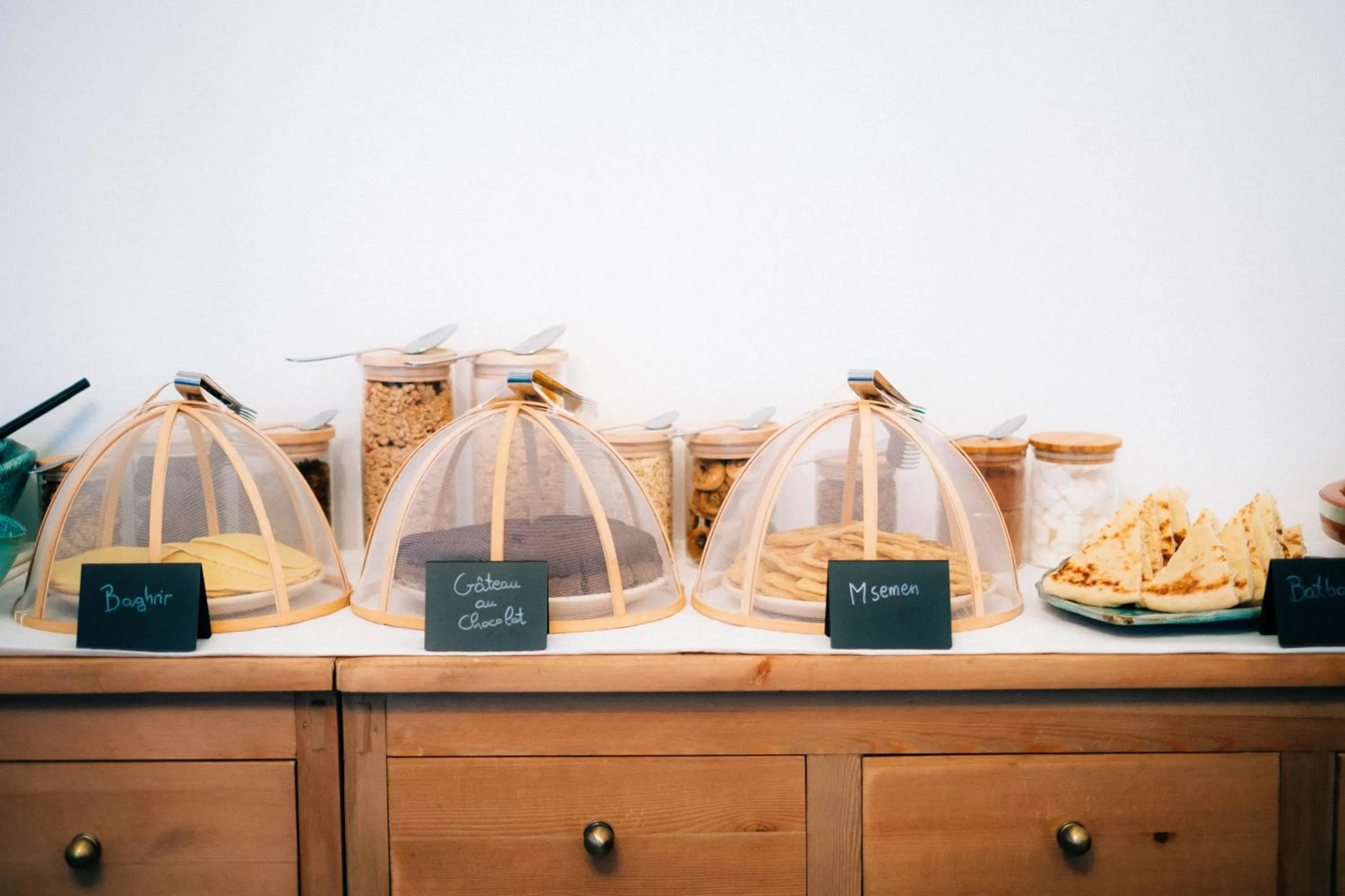 Food in Riad Searenity