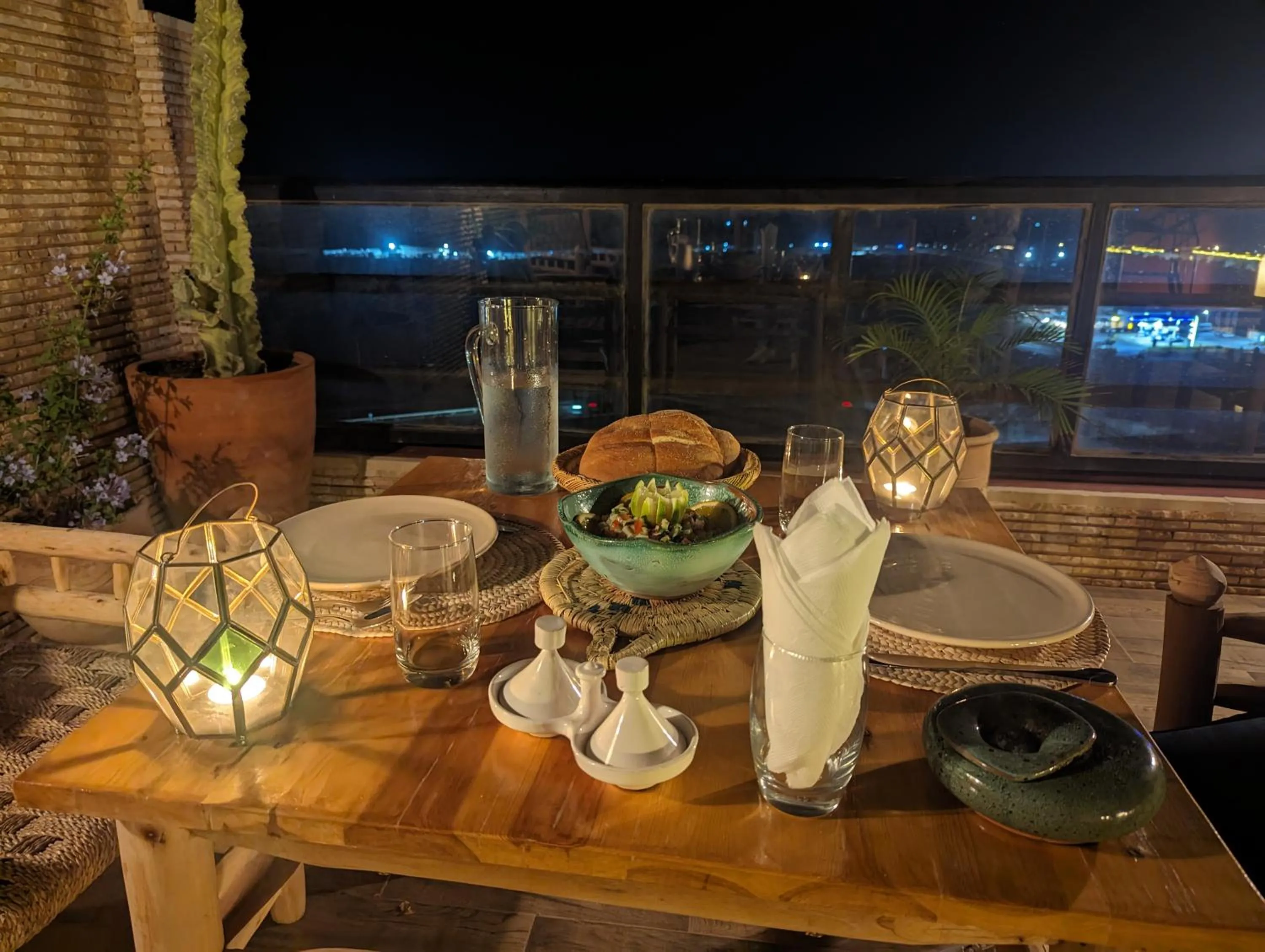 Food in Riad Searenity