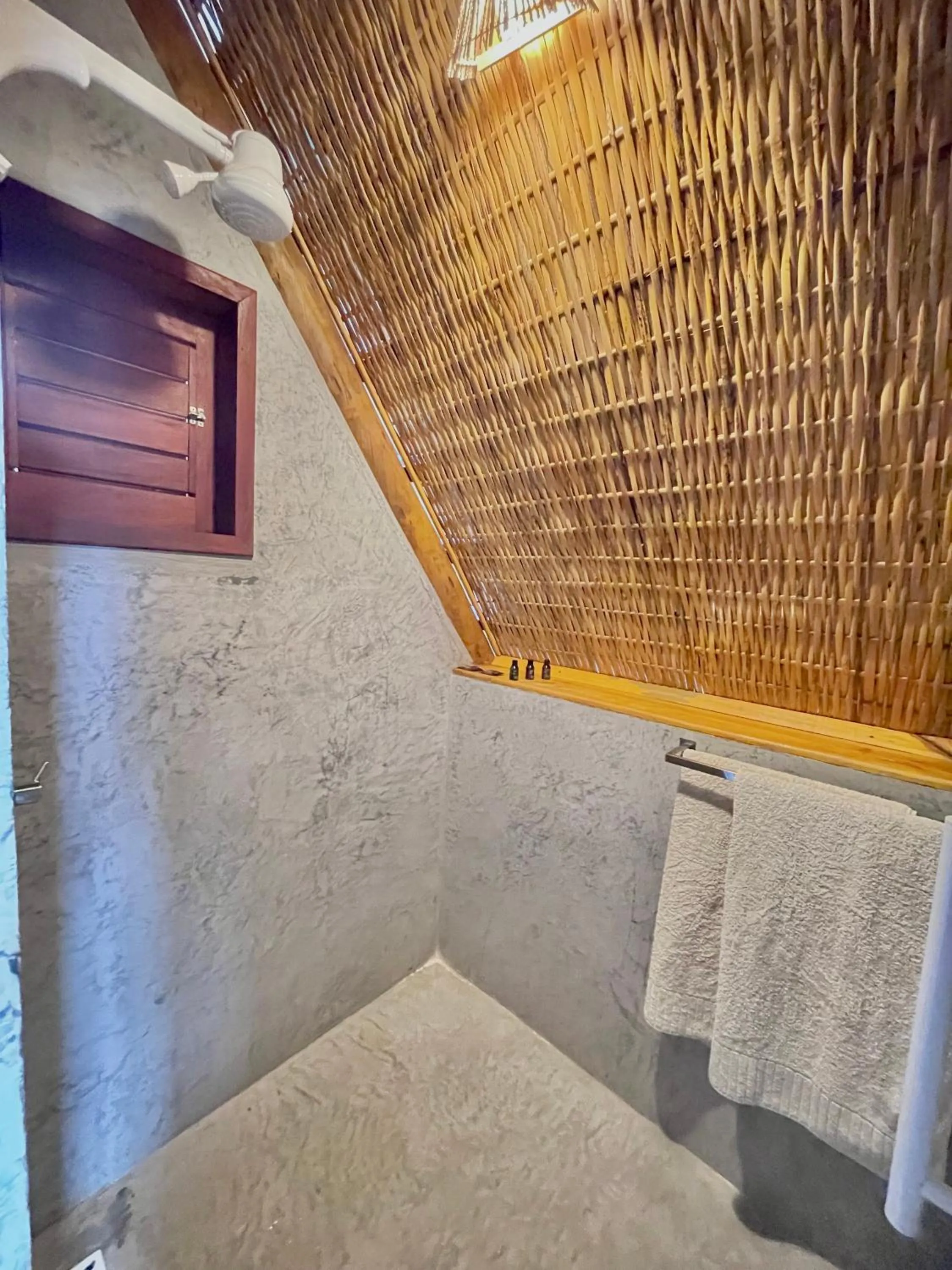 Bathroom in Pousada Villa di Luna