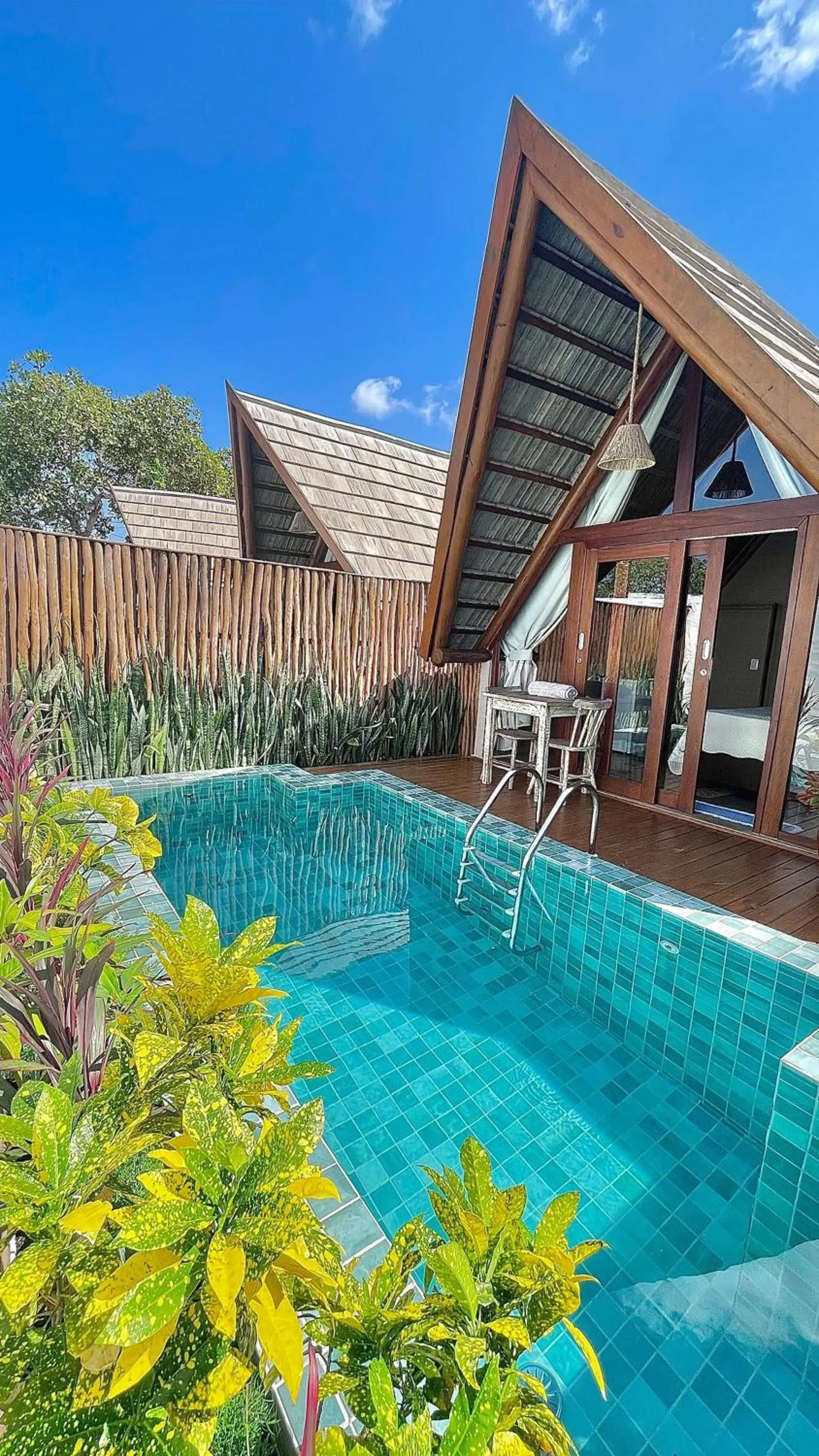 Swimming pool in Pousada Villa di Luna