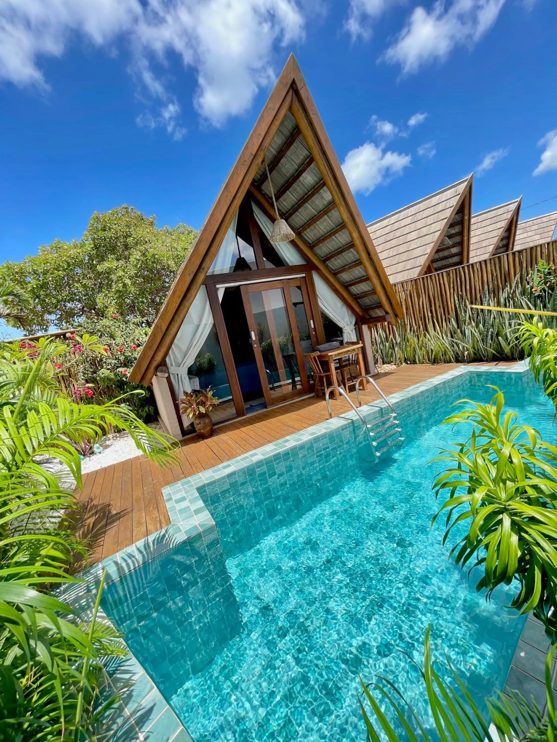 Swimming pool in Pousada Villa di Luna