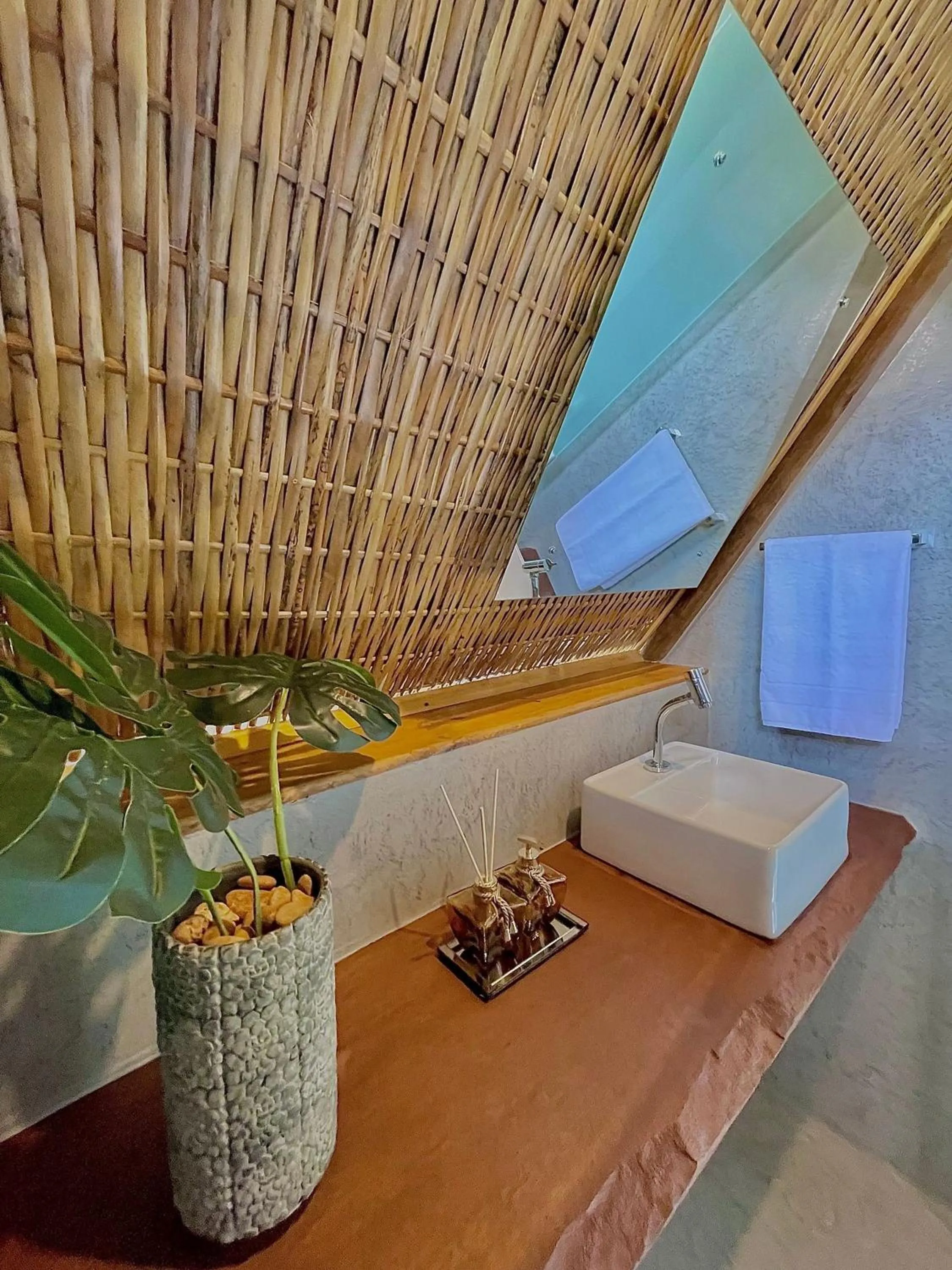 Bathroom in Pousada Villa di Luna