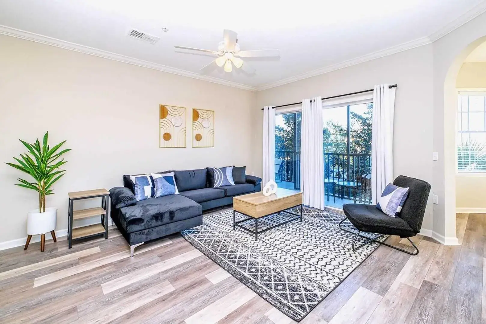 Upstay Pet-Friendly Condo 6 Minutes from Disney Upstay Pet-Friendly Condo 6 Minutes from Disney