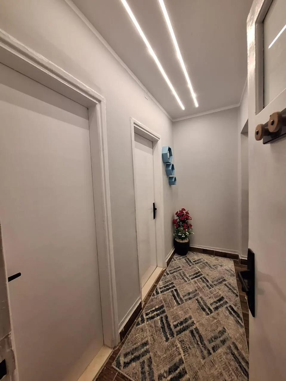 group of guests in downtown Family Suites