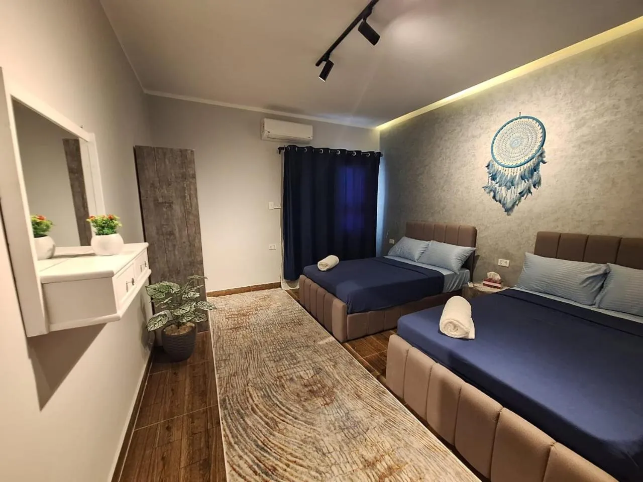 Bedroom, Bed in downtown Family Suites