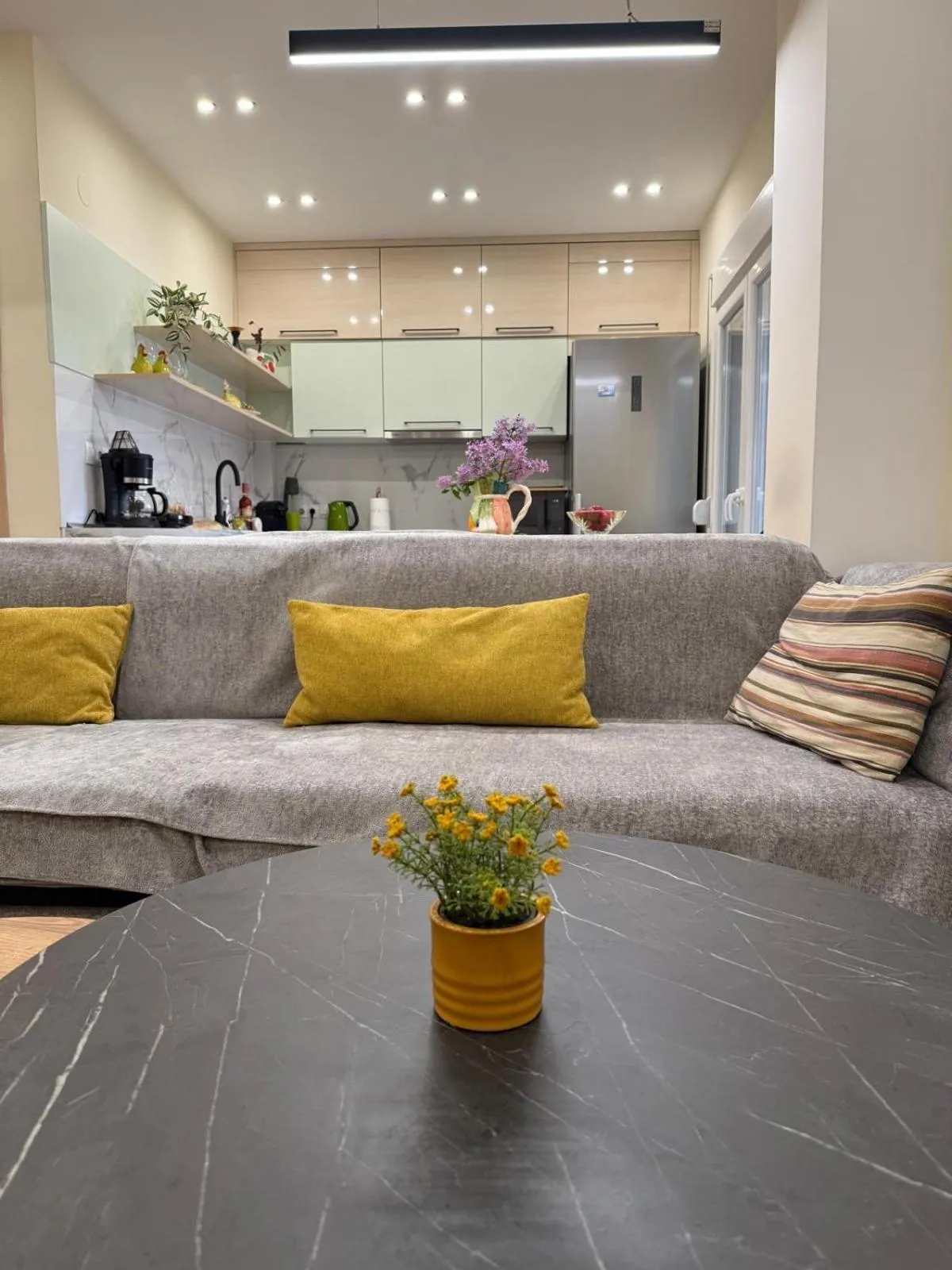 ZeusPlace katerini Stylish Living