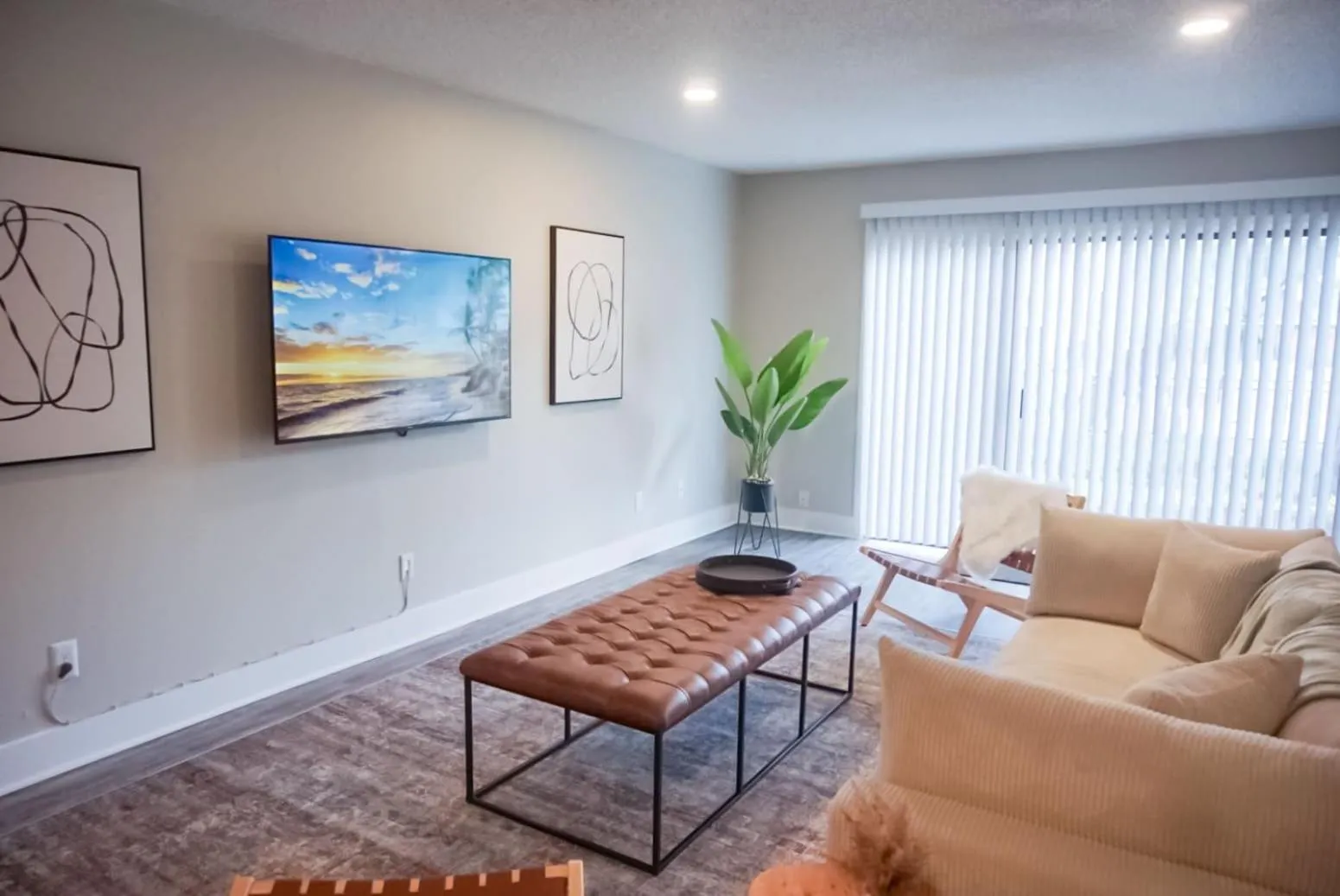 Serene Townhouse near Moffitt, Advent, & USF