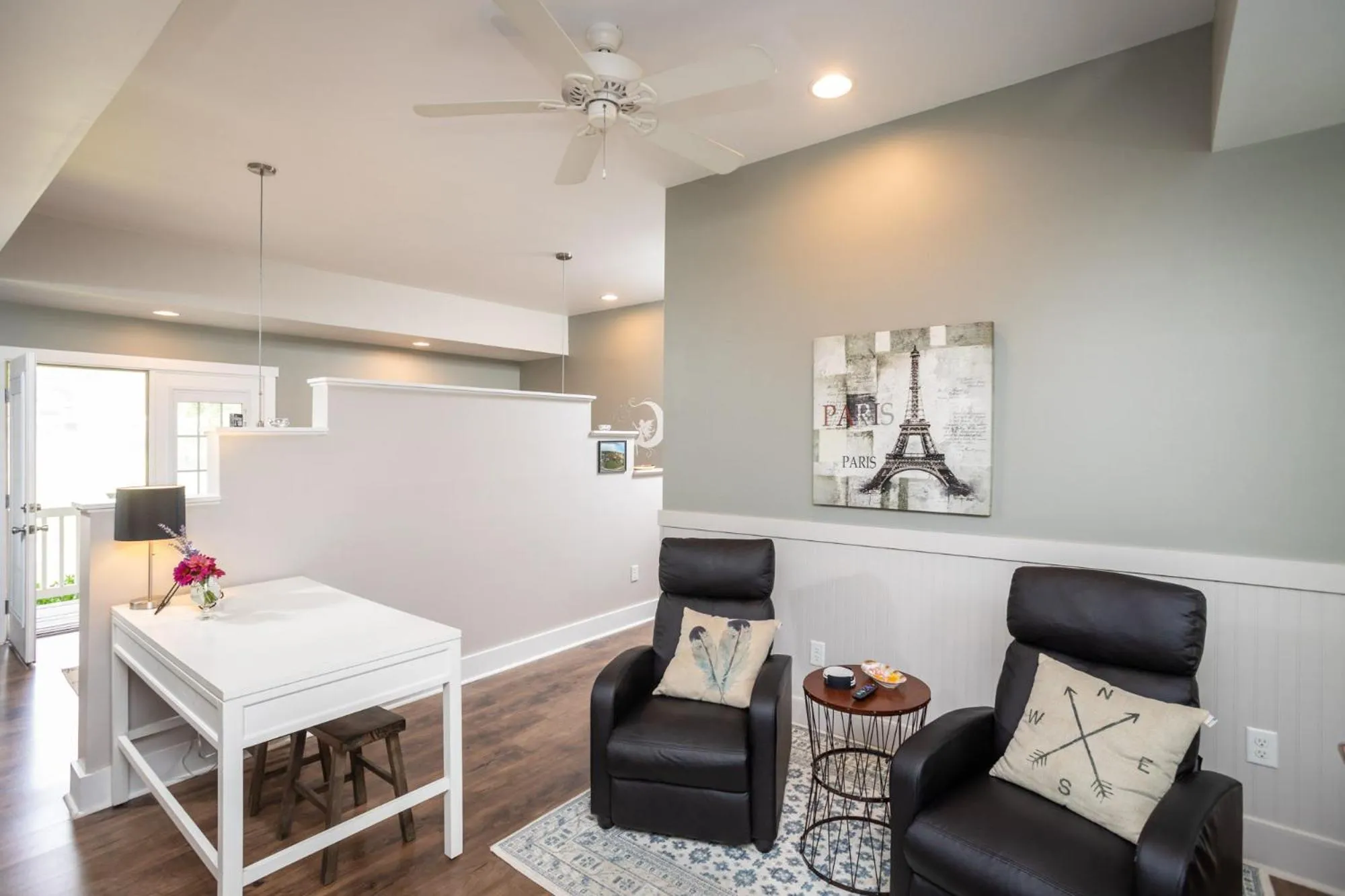 Living room in By the Side of the Road Inn & Cottages