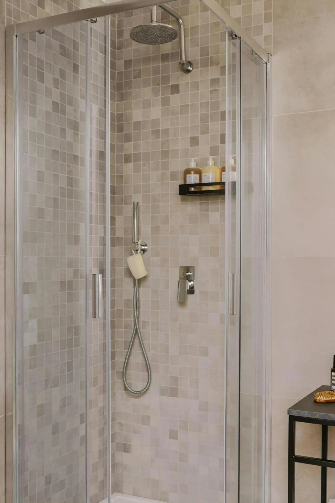 Shower in Numa Milan Montenero
