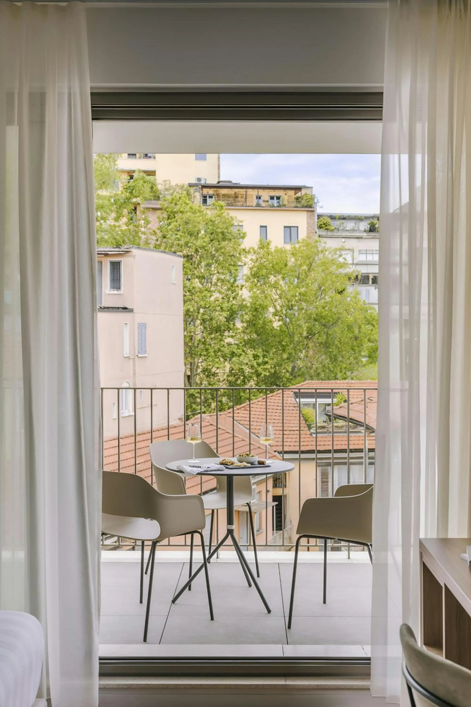 Photo of the whole room in Sonder by Marriott Bonvoy Atelier Apartments Porta Romana