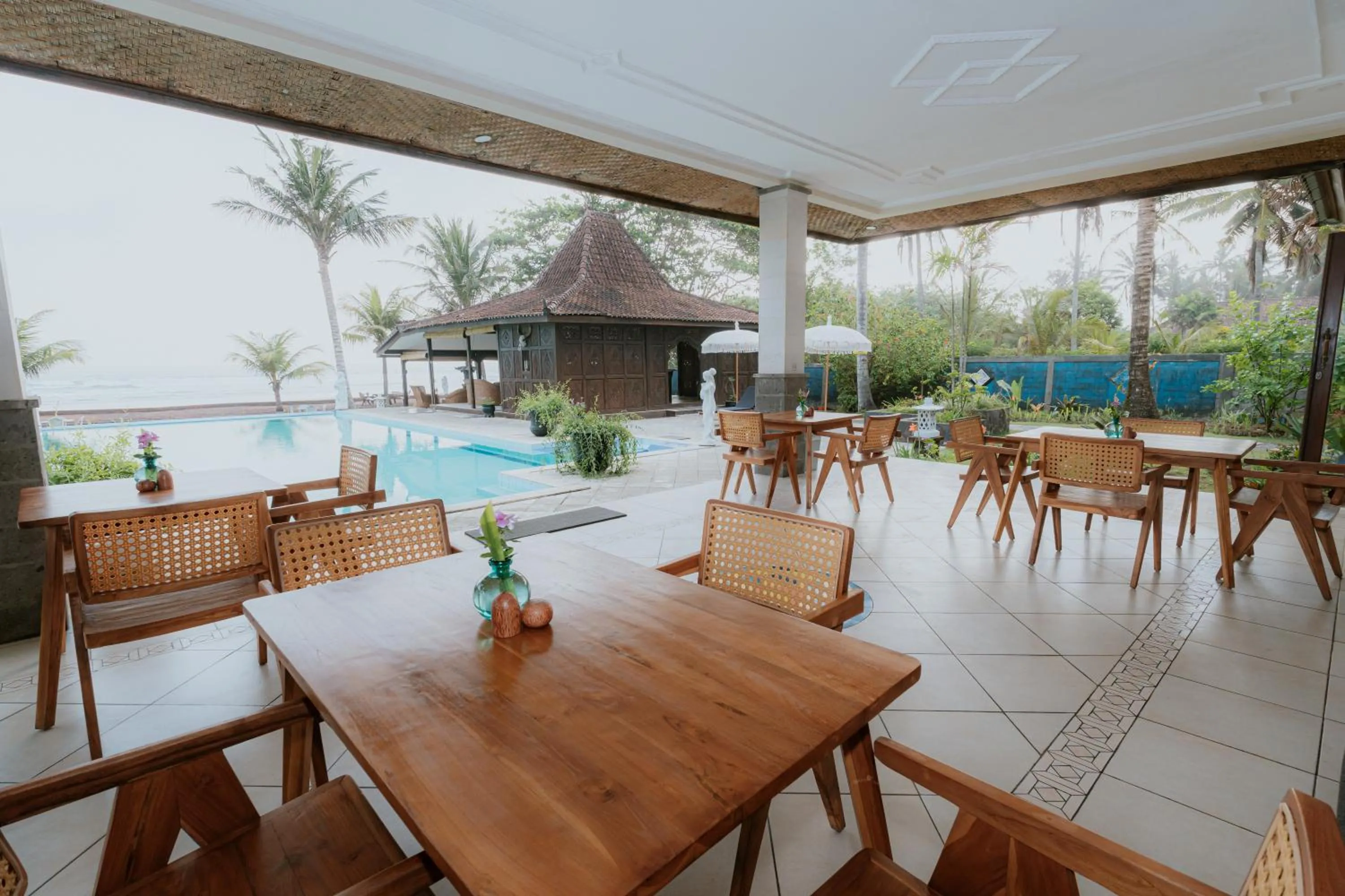 Balcony/Terrace in Bali Hai Island Resort