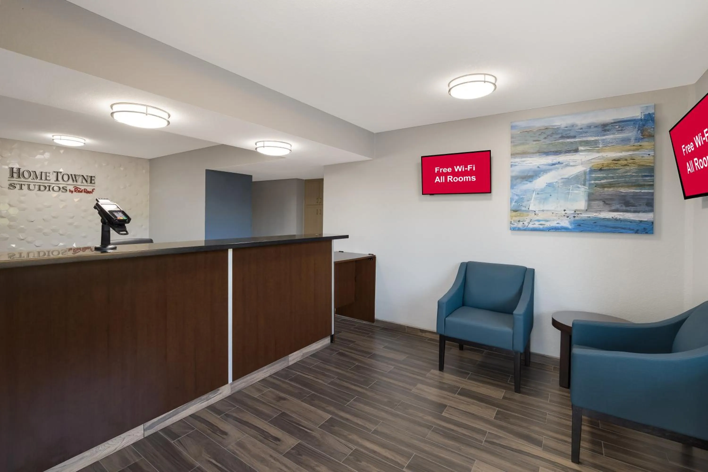 Lobby or reception in HomeTowne Studios by Red Roof Orange, TX