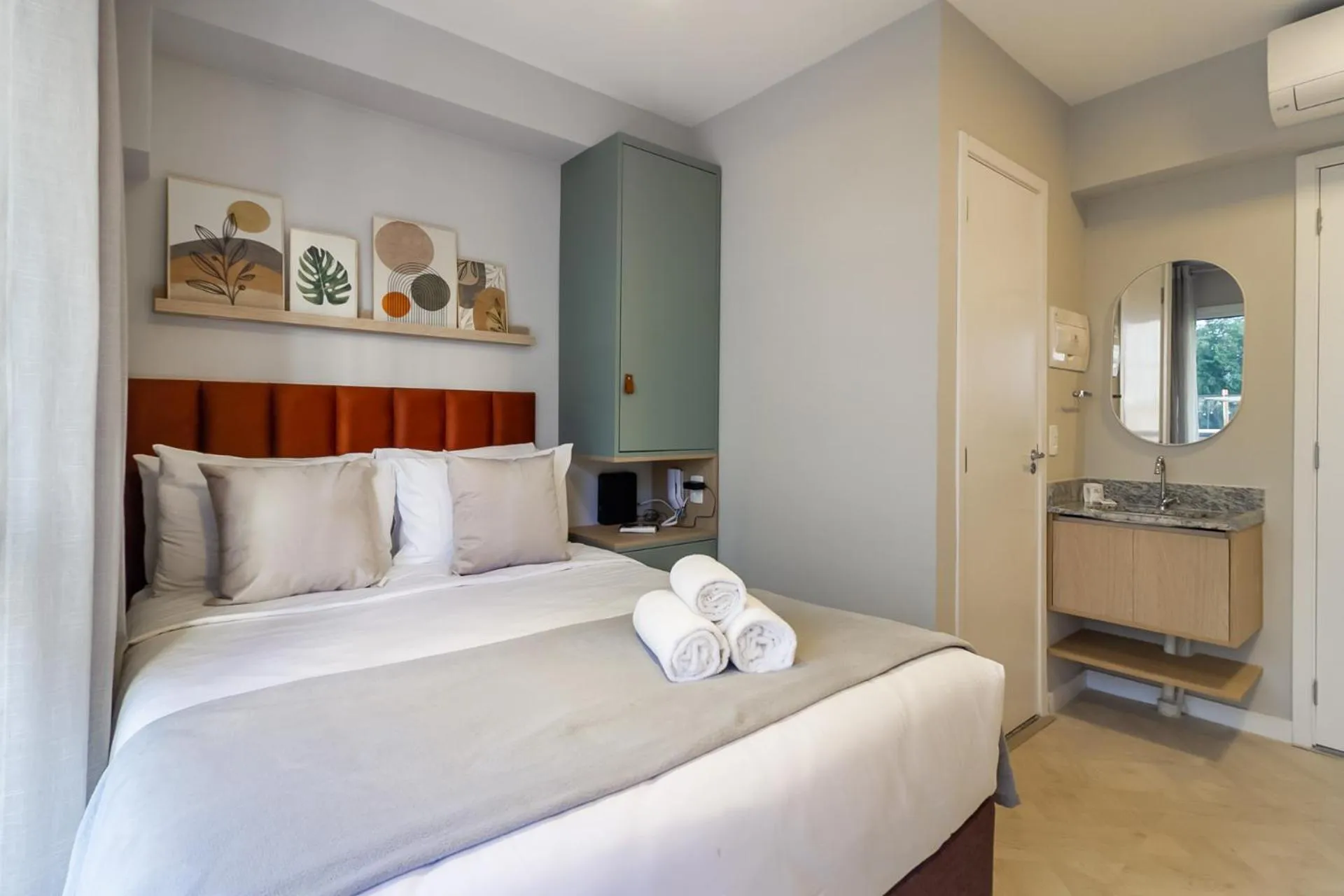 Kitchen or kitchenette, Bed in 360 Ascent Paulista