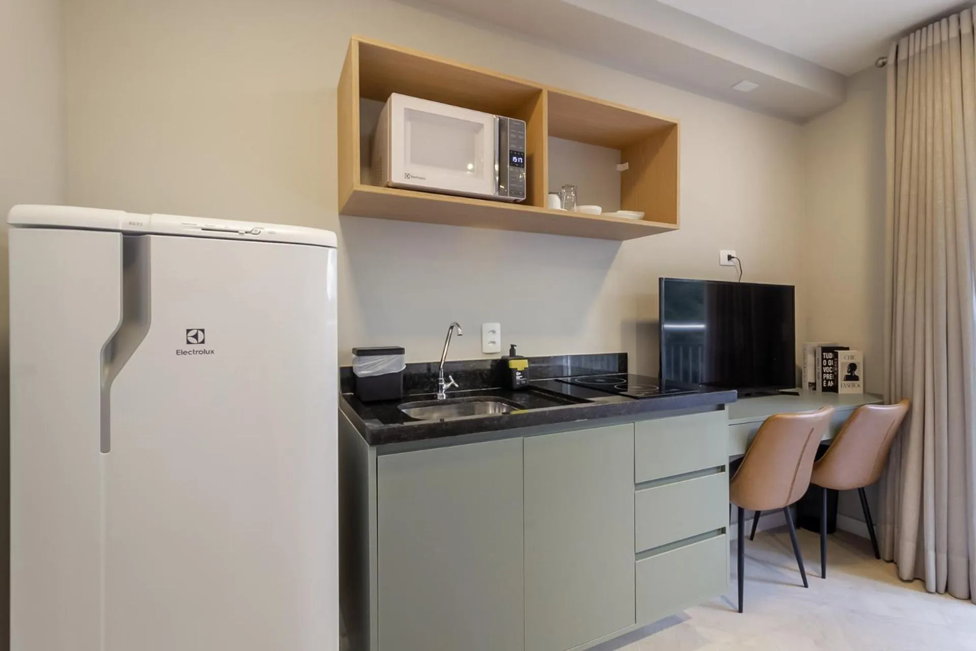 Kitchen or kitchenette in 360 Ascent Paulista