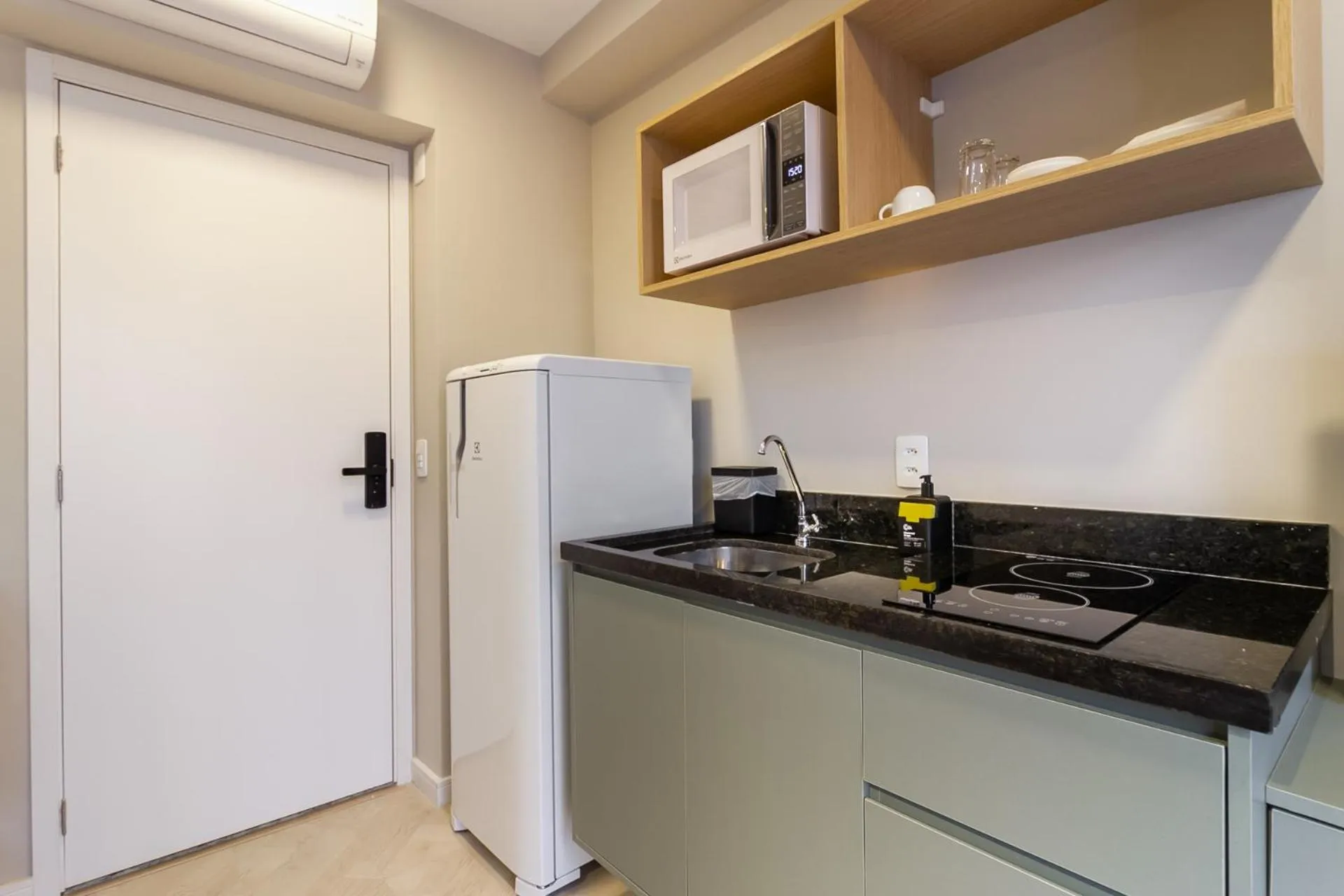 Kitchen or kitchenette in 360 Ascent Paulista