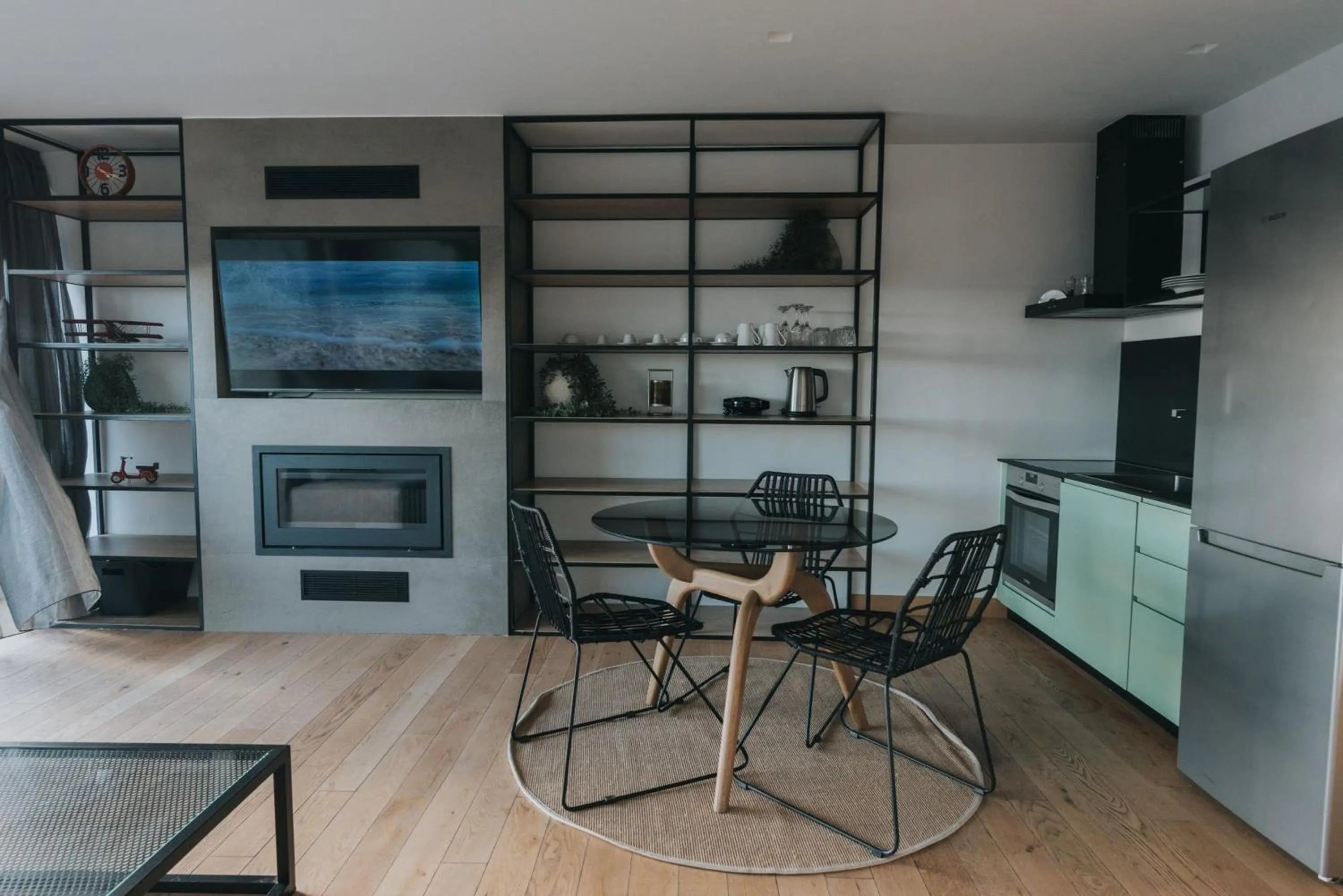 Living room in Earth Boutique Apartments next to Stavros Niarchos