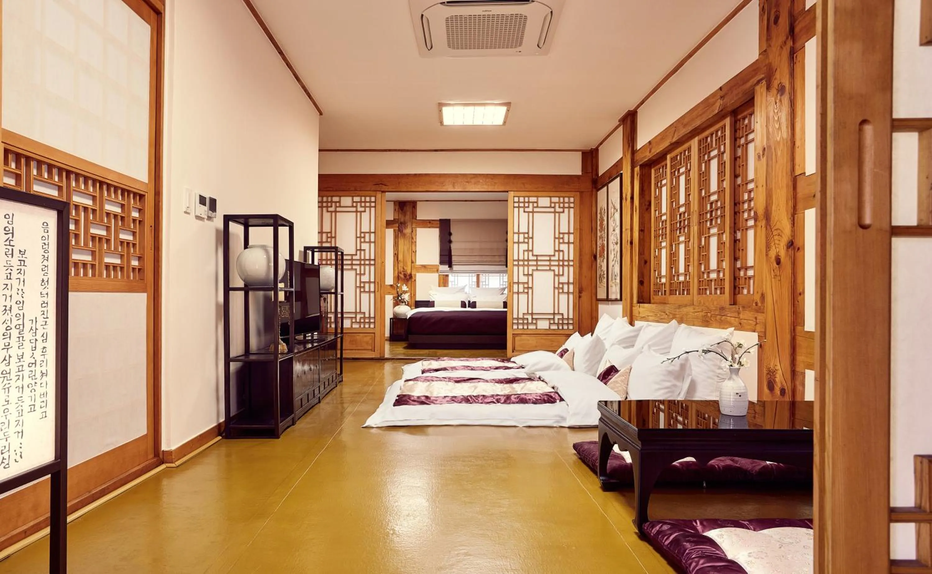 Hanok Stay Namwonyechon by Kensington