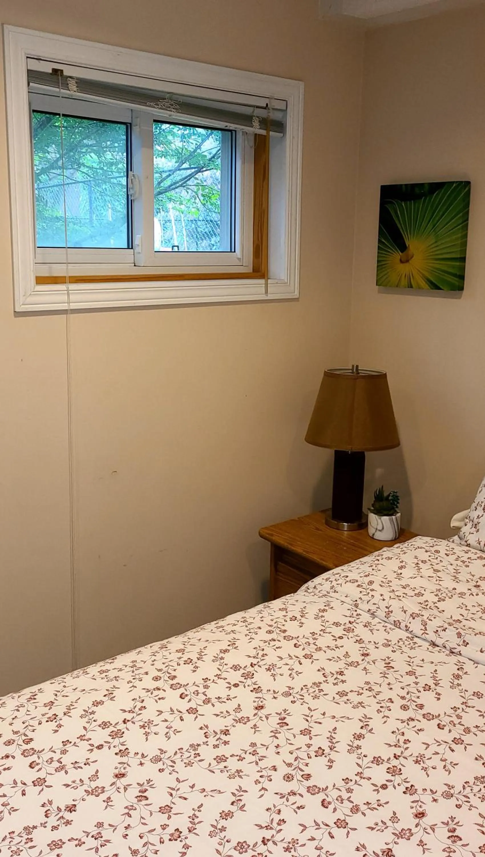 Spacious and bright unit with natural light.