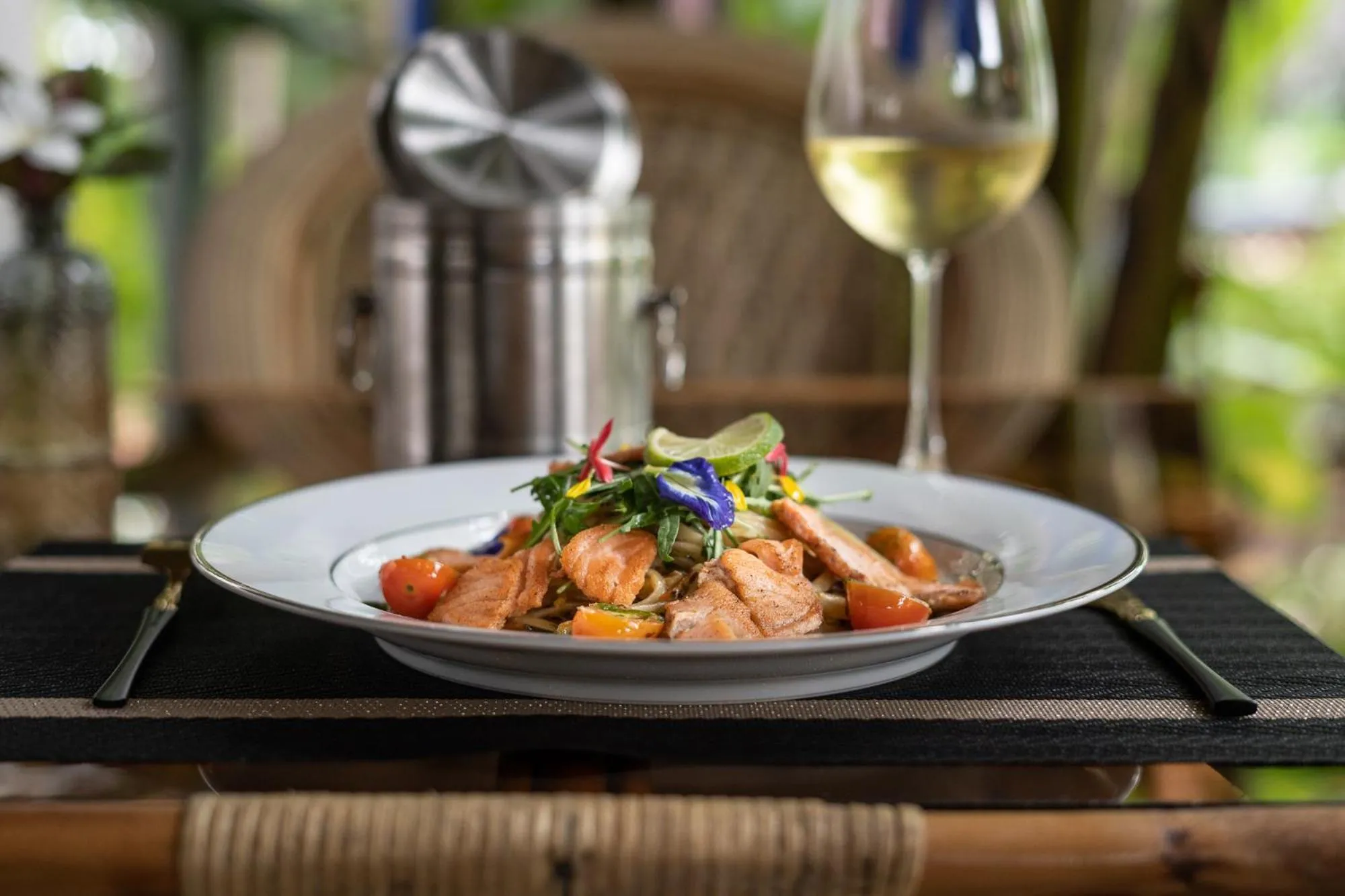 Restaurant/places to eat in The Botanic Garden Hotel