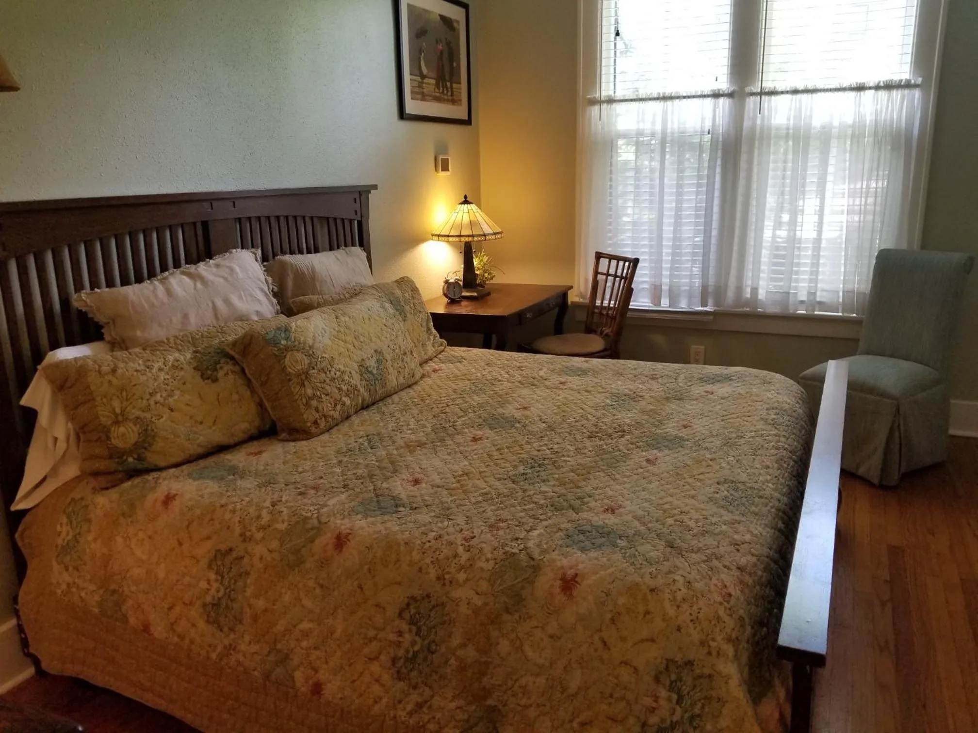 Bedroom, Bed in Urban Cottages
