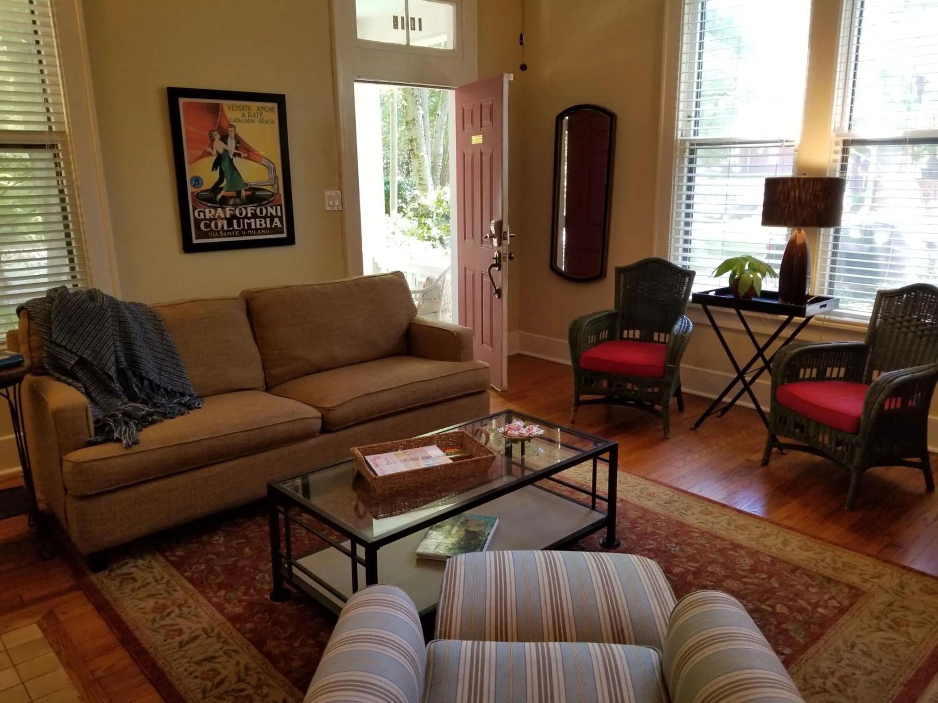 Living room in Urban Cottages