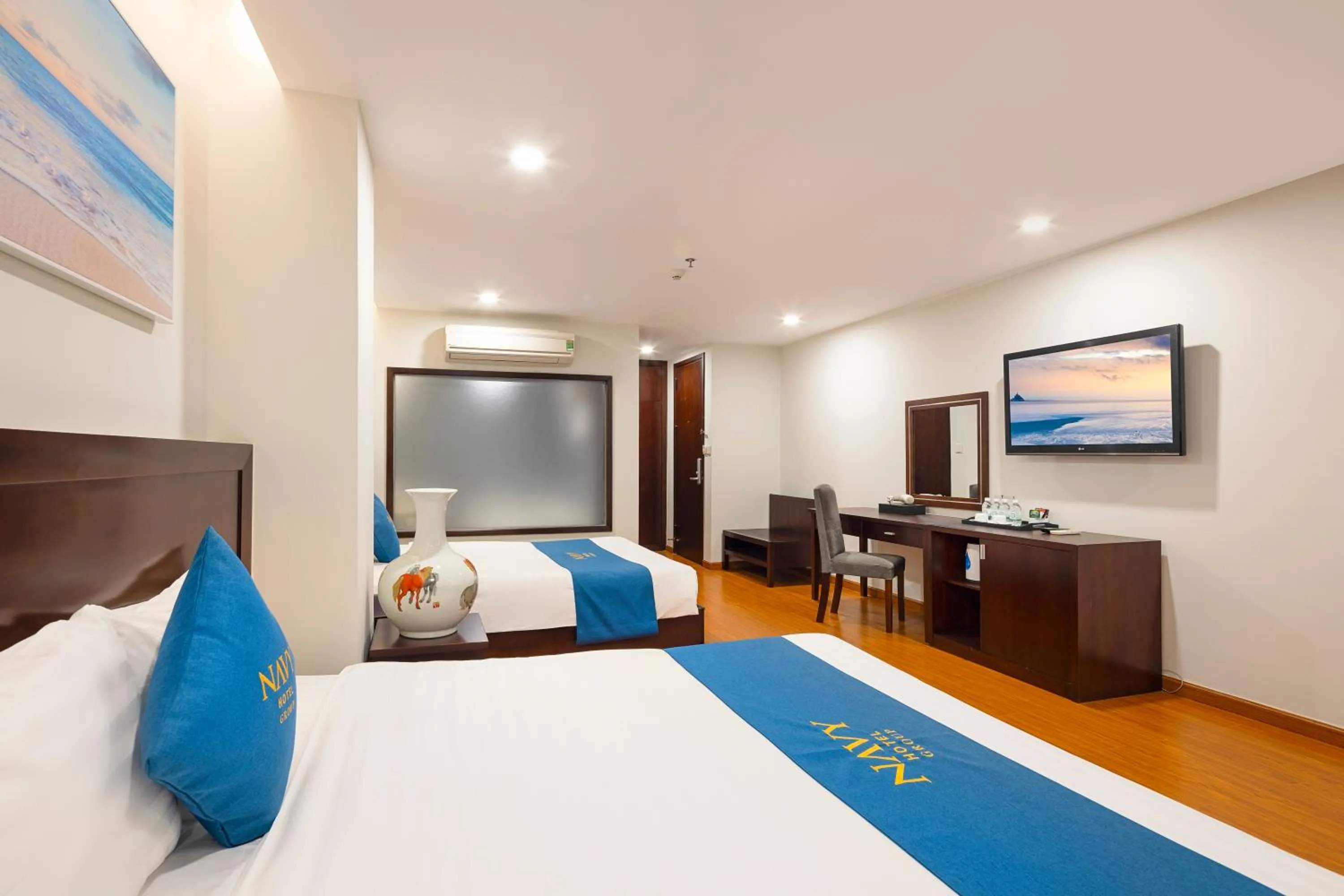 Shower, Bed in Navy Hotel Nha Trang
