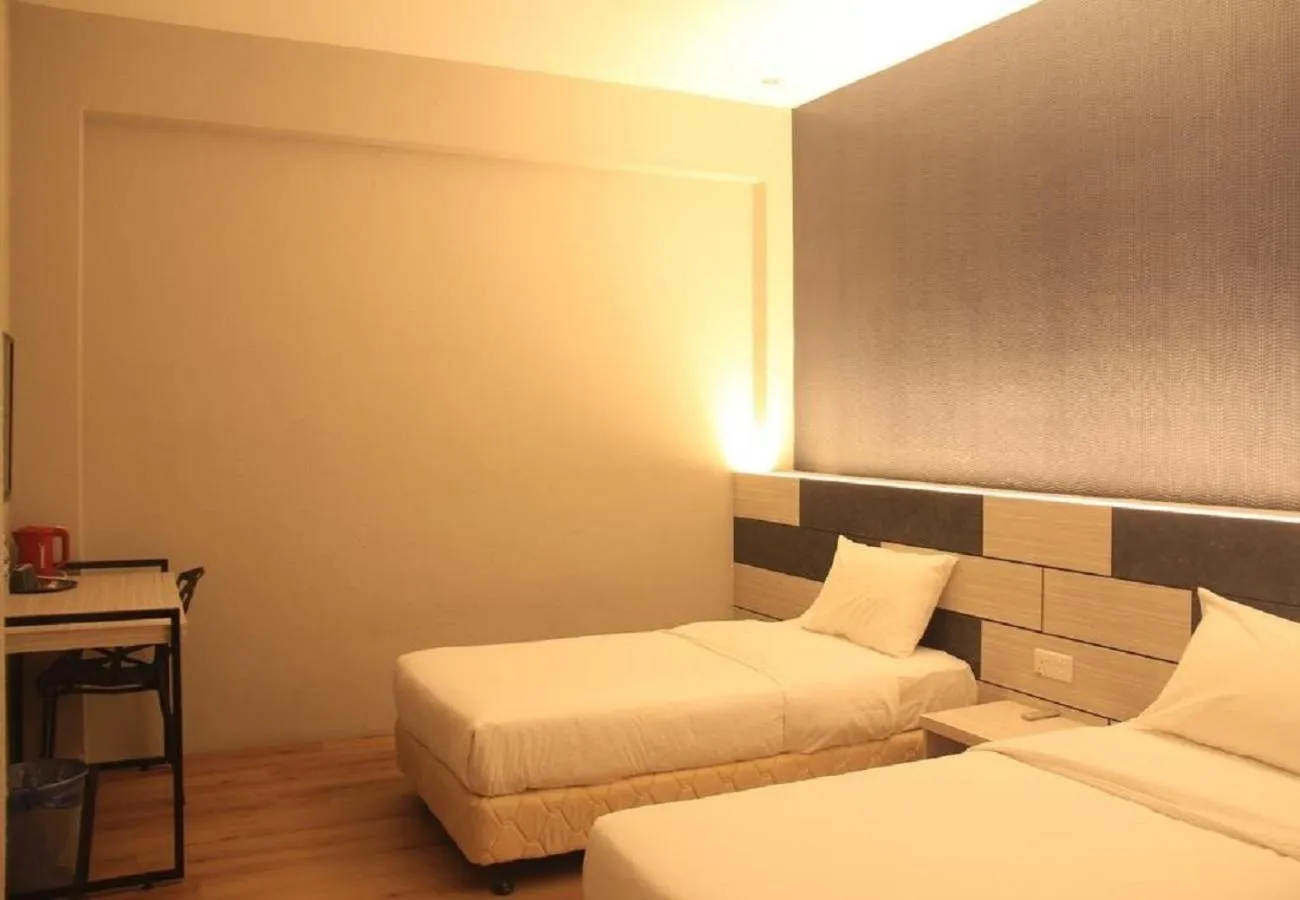 Bed in Merge Summit by Secoms