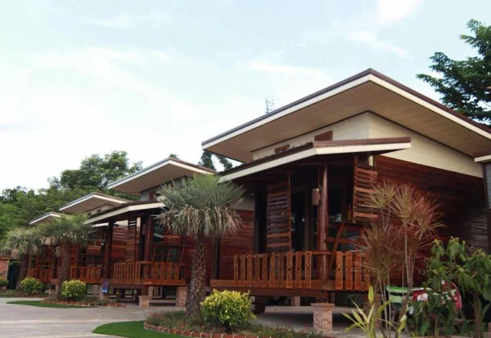 พบรักรีสอร์ท Pobruk resort