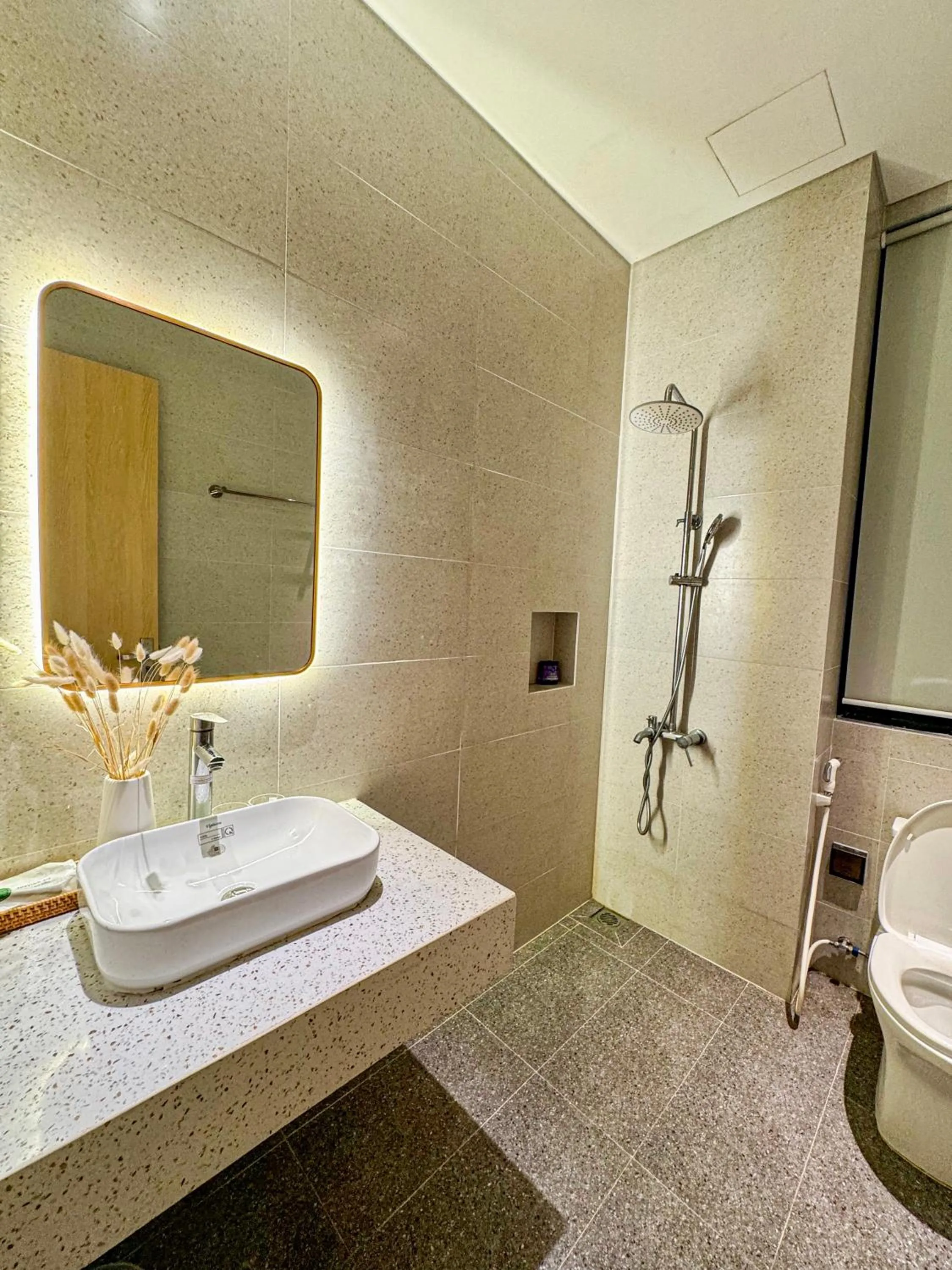 Mây House Grandworld Phu Quoc